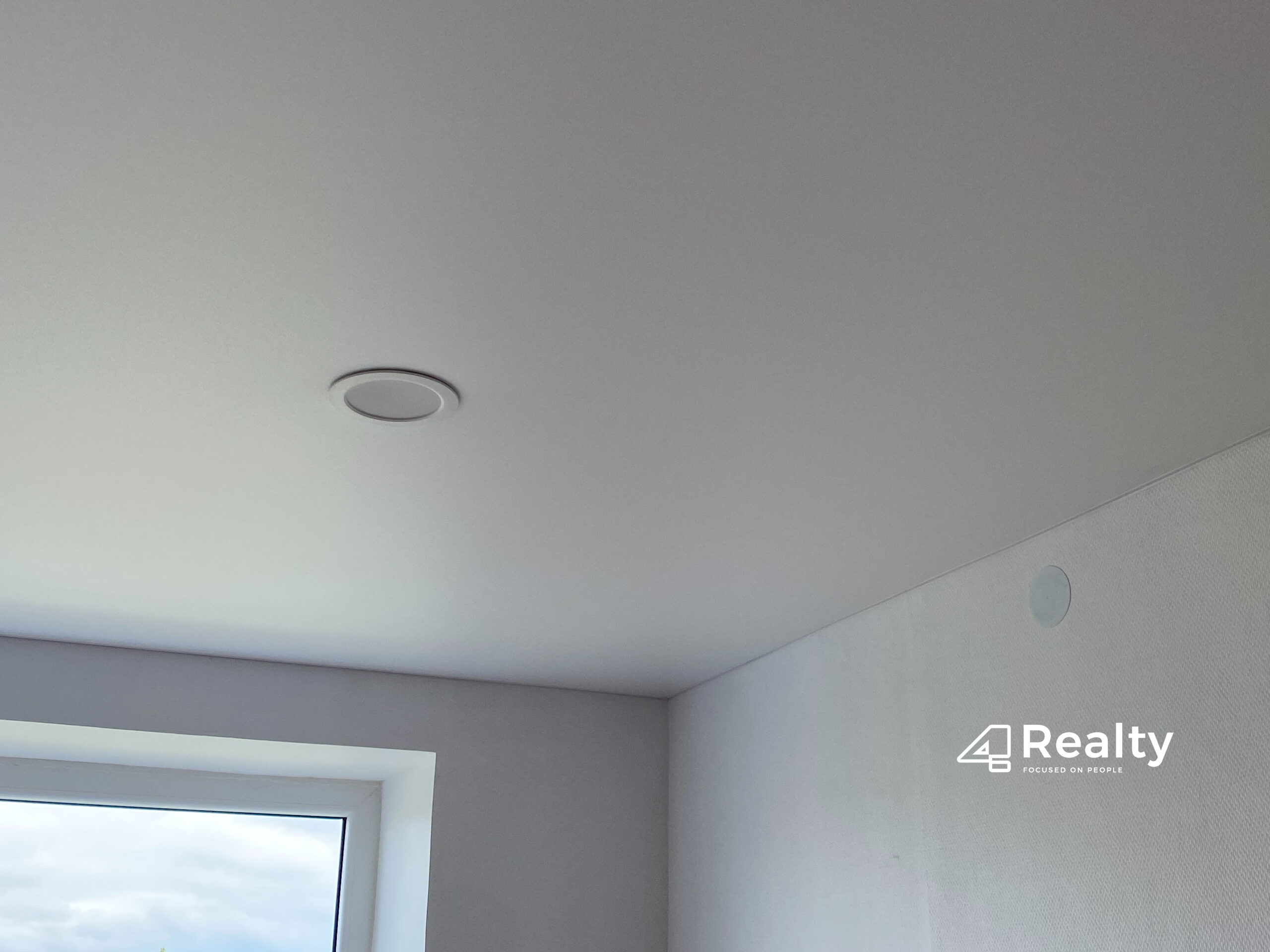 PARDUODAMAS 1 KAMBARIO BUTAS