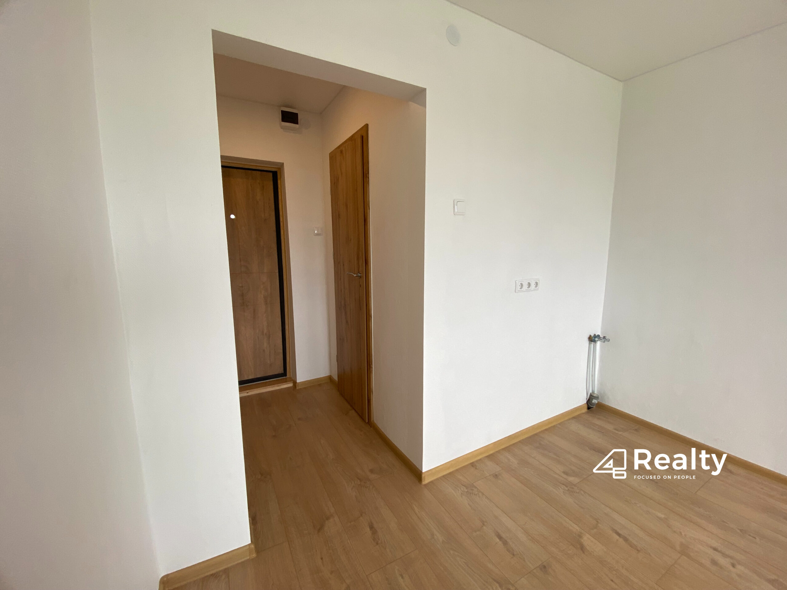 PARDUODAMAS 1 KAMBARIO BUTAS