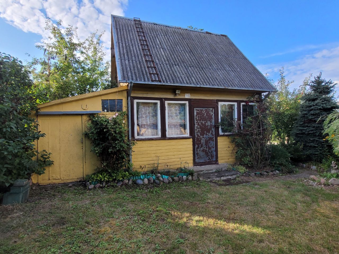 Parduodamas 6,4 arų sodas vos už kelių kilometrų nuo Marijampolės