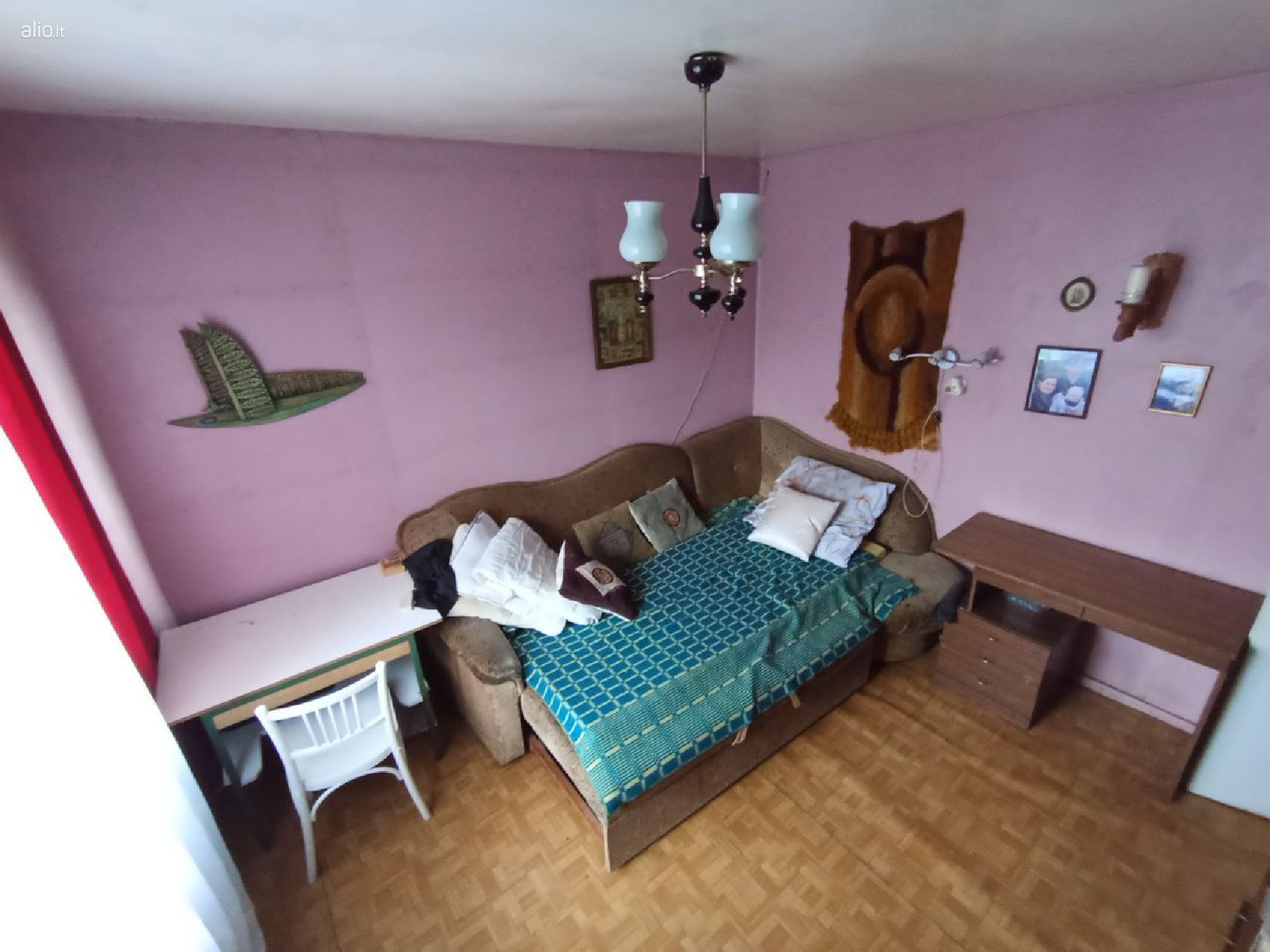 Parduodamas erdvus namas Varėnos r.