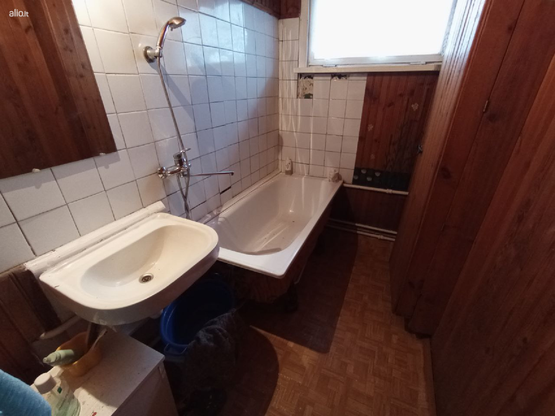 Parduodamas erdvus namas Varėnos r.