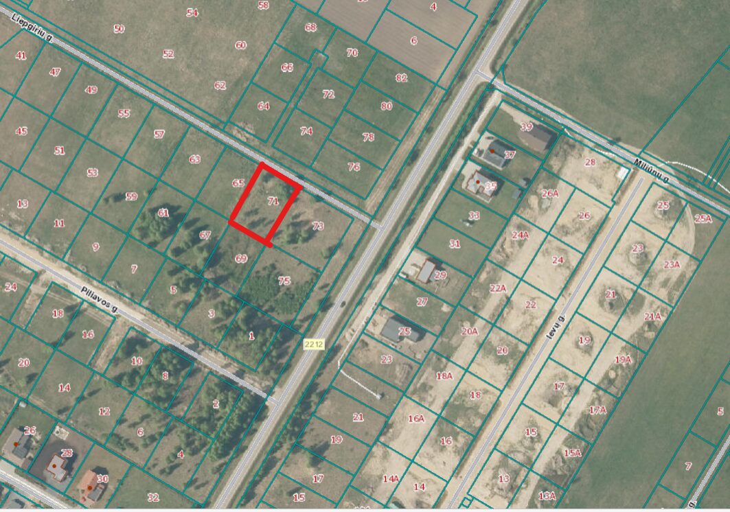 Radailiuose, parduodamas namų valdos 12 arų sklypas.