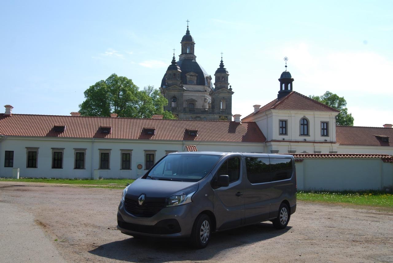 Keleivių pervežimas iš Kauno į Vilniaus oro uostą Tel:+37064314115