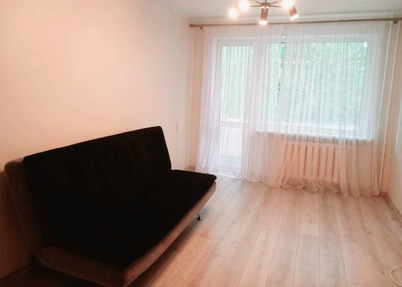 Parduodamas 3 kambarių butas