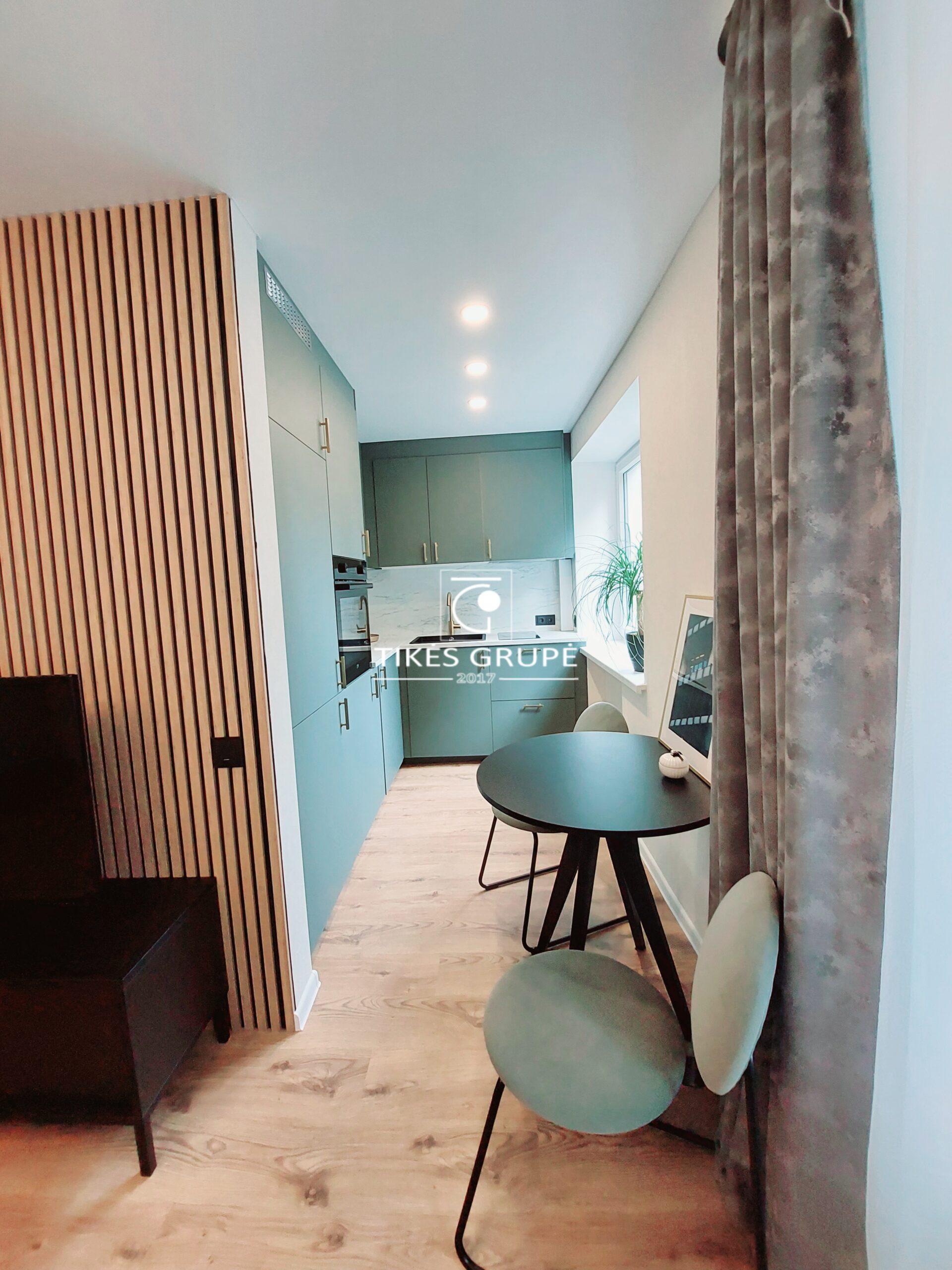 Parduodamas stilingas 2 kambarių butas