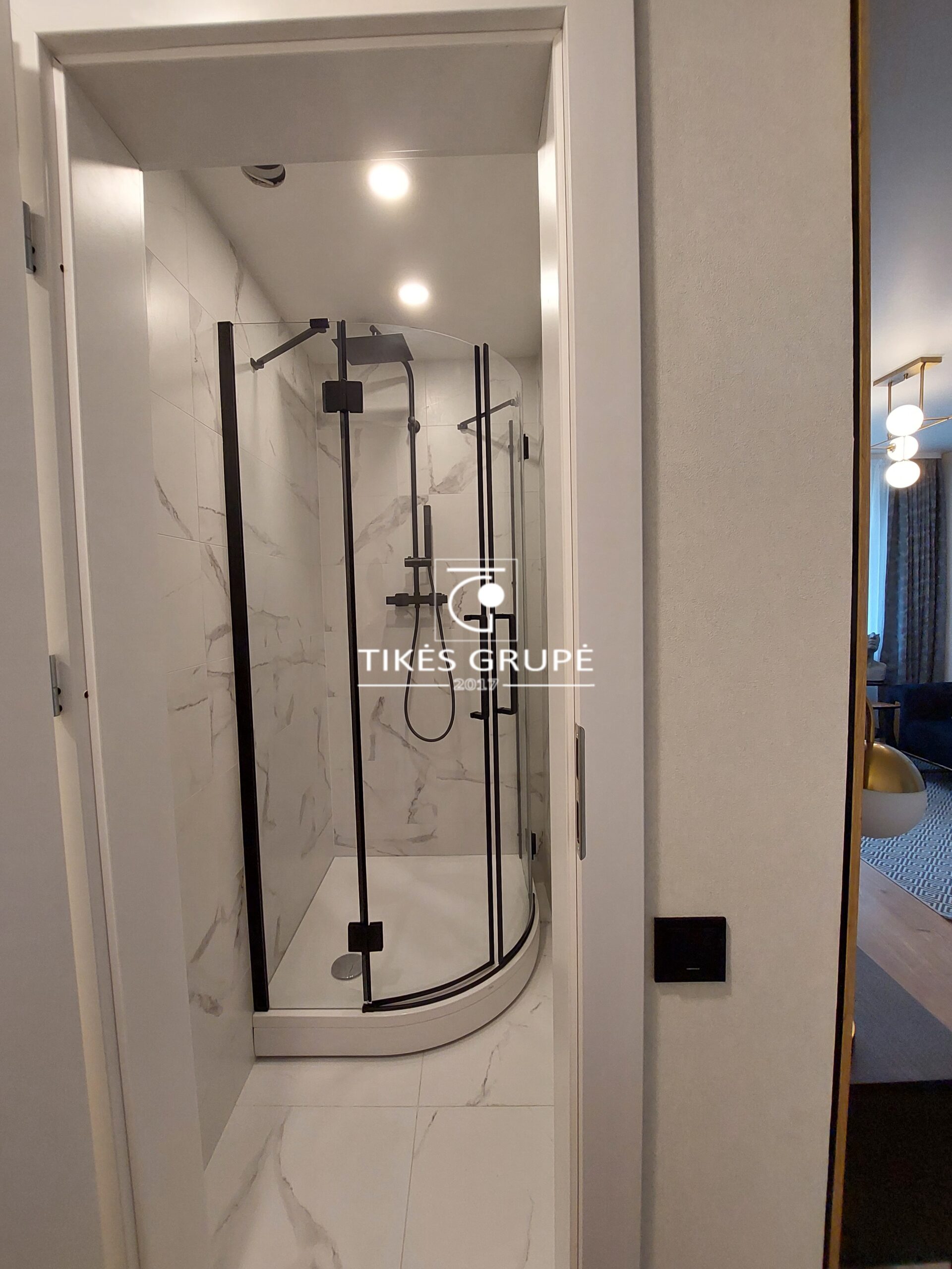 Parduodamas stilingas 2 kambarių butas