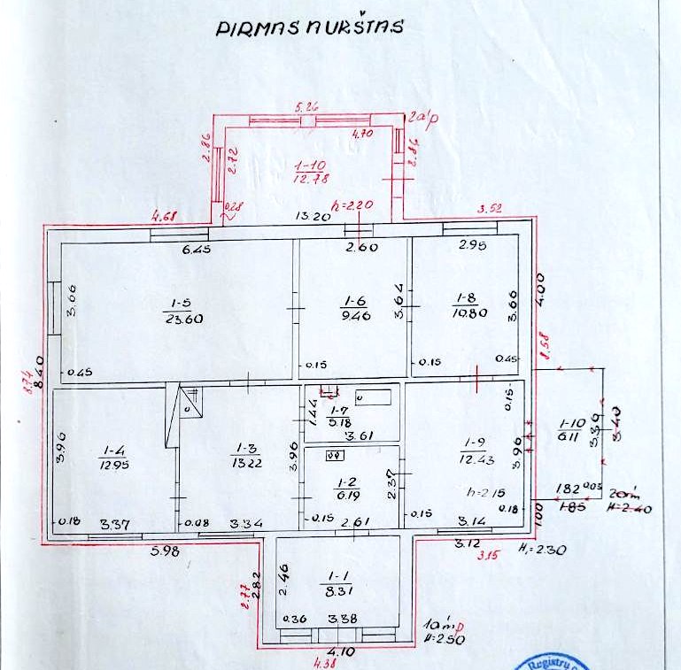 Parduodamas namas su sklypu