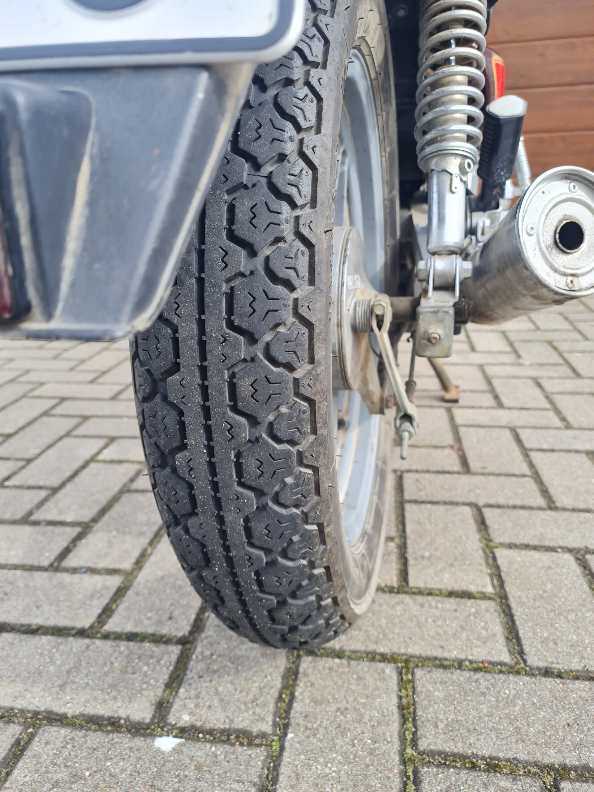 Parduodu motociklą HYOSUNG (RPK)