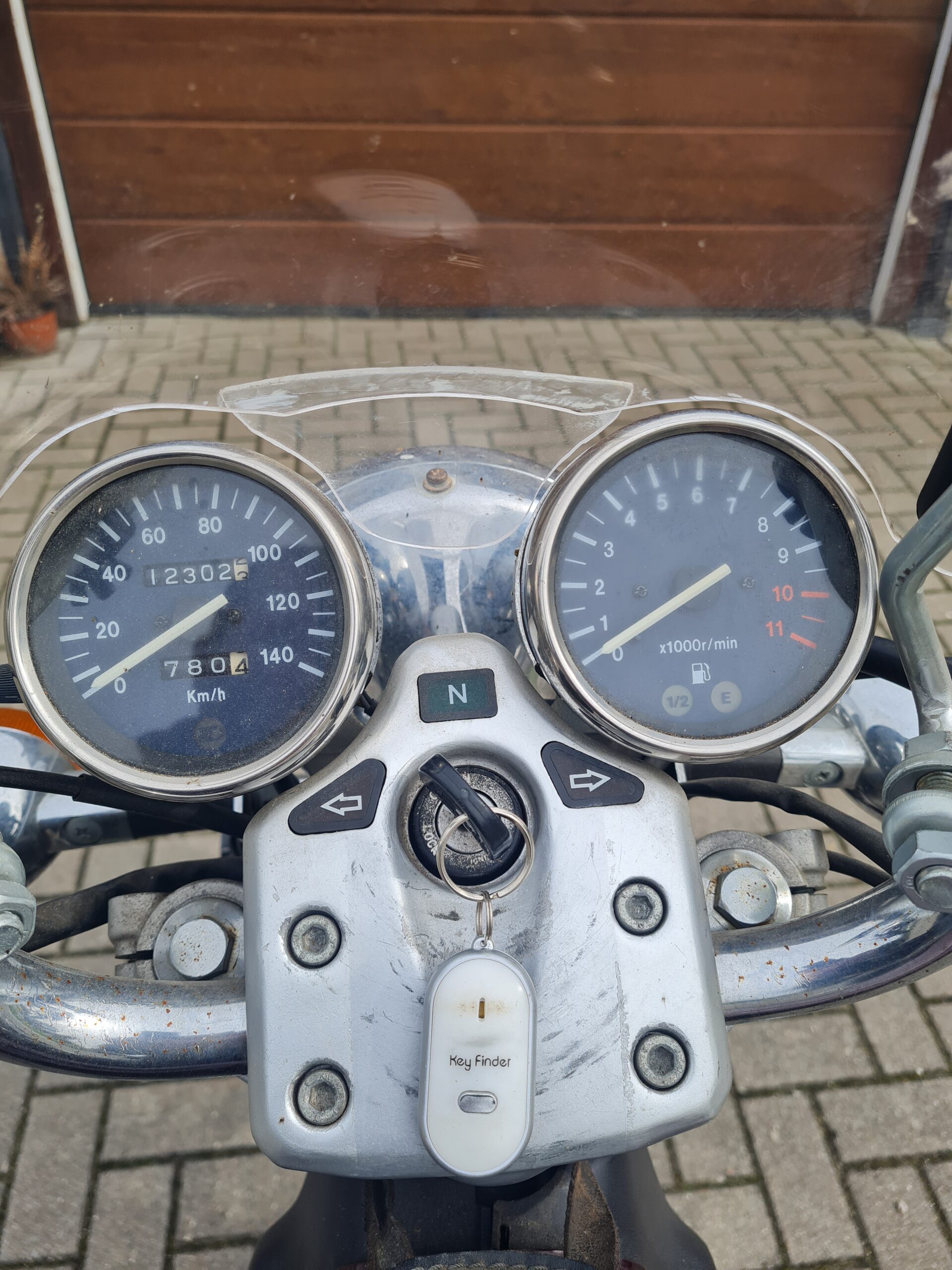 Parduodu motociklą HYOSUNG (RPK)
