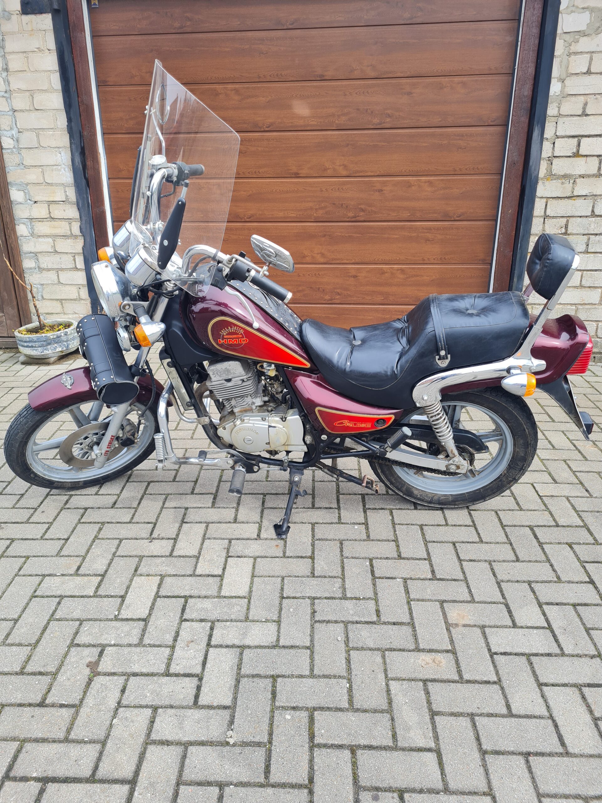 Parduodu motociklą HYOSUNG (RPK)