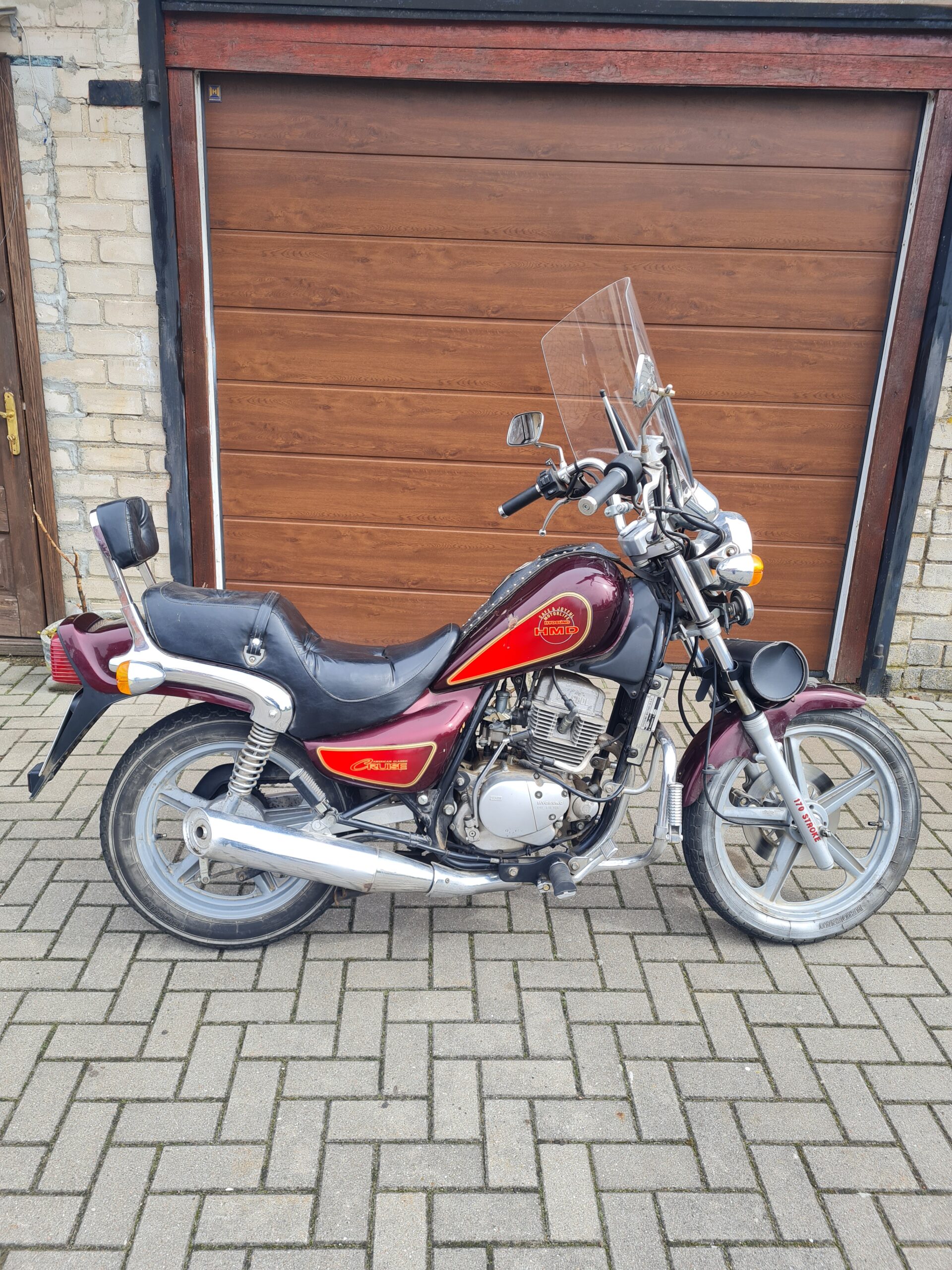 Parduodu motociklą HYOSUNG (RPK)