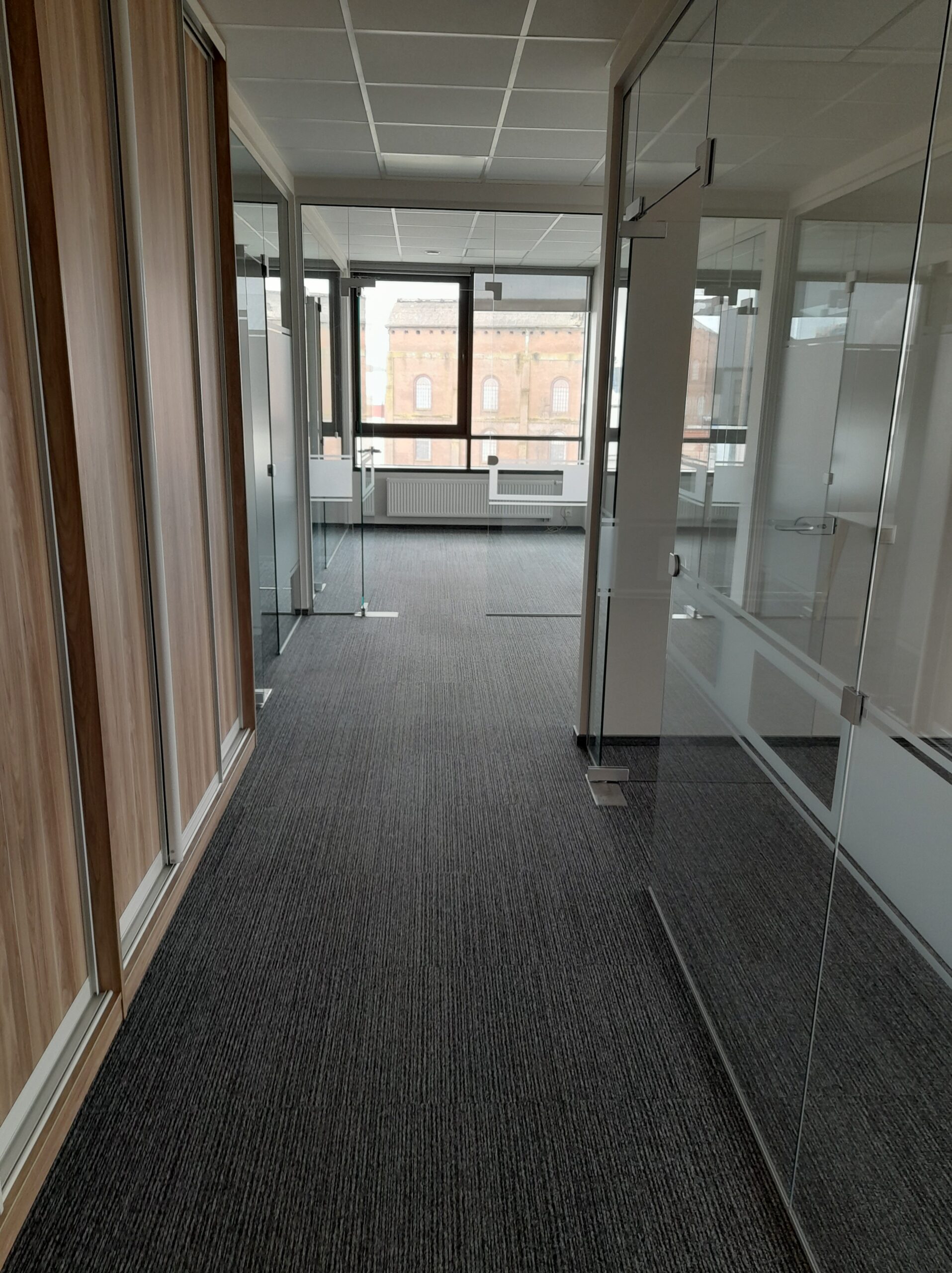 Išnuomojamos 102 kv.m. Administracinės patalpos Minijos g. 19 Klaipėda