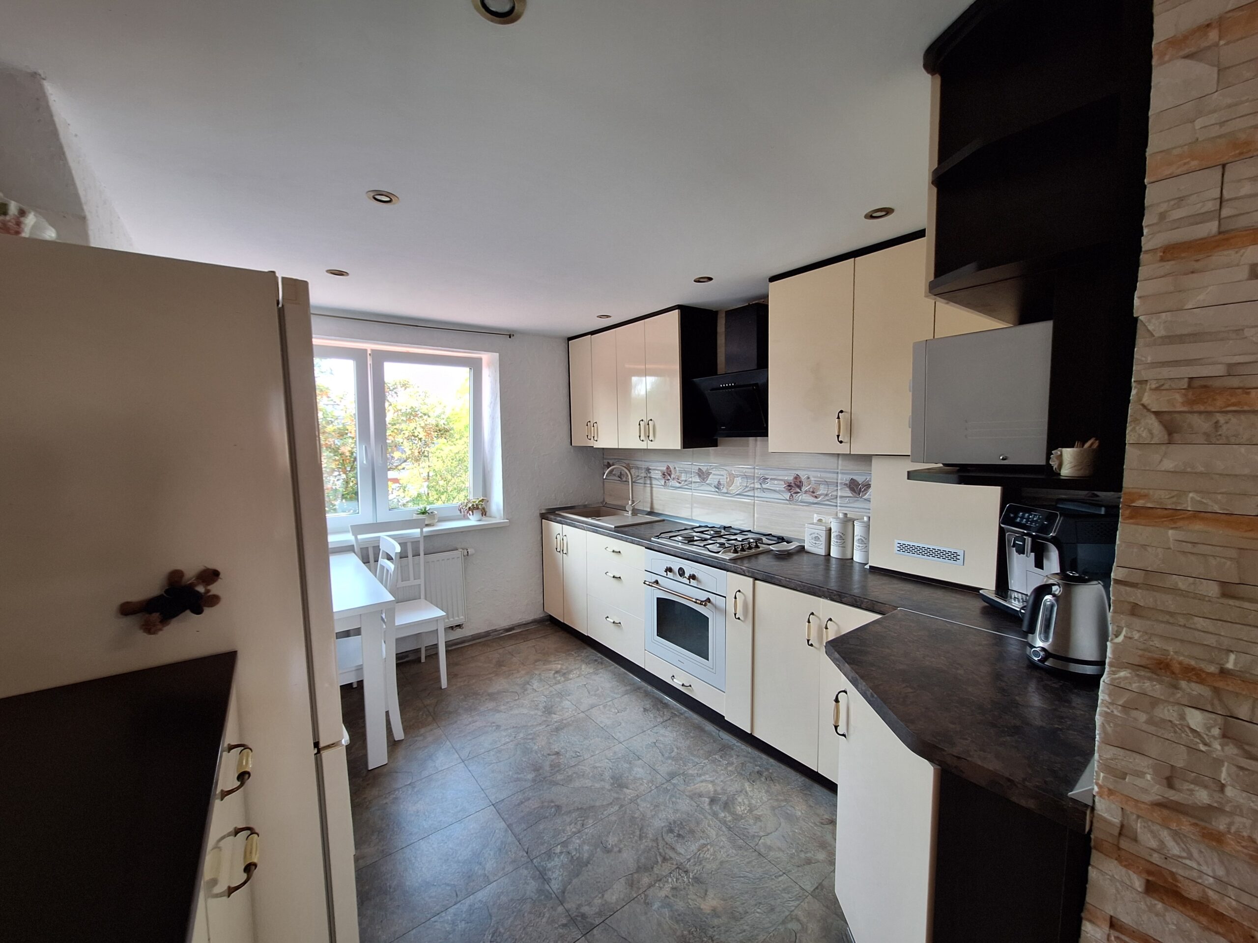 3 kambarių butas Klaipėdos centre !!!