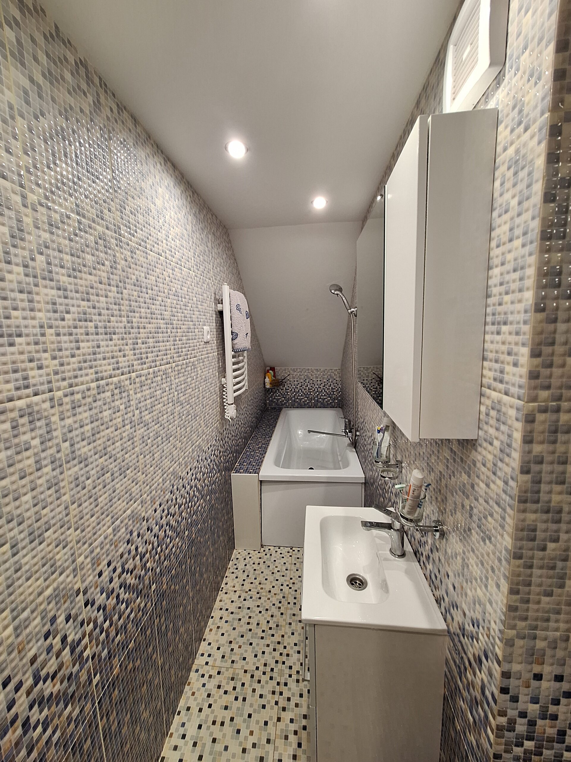 3 kambarių butas Klaipėdos centre !!!