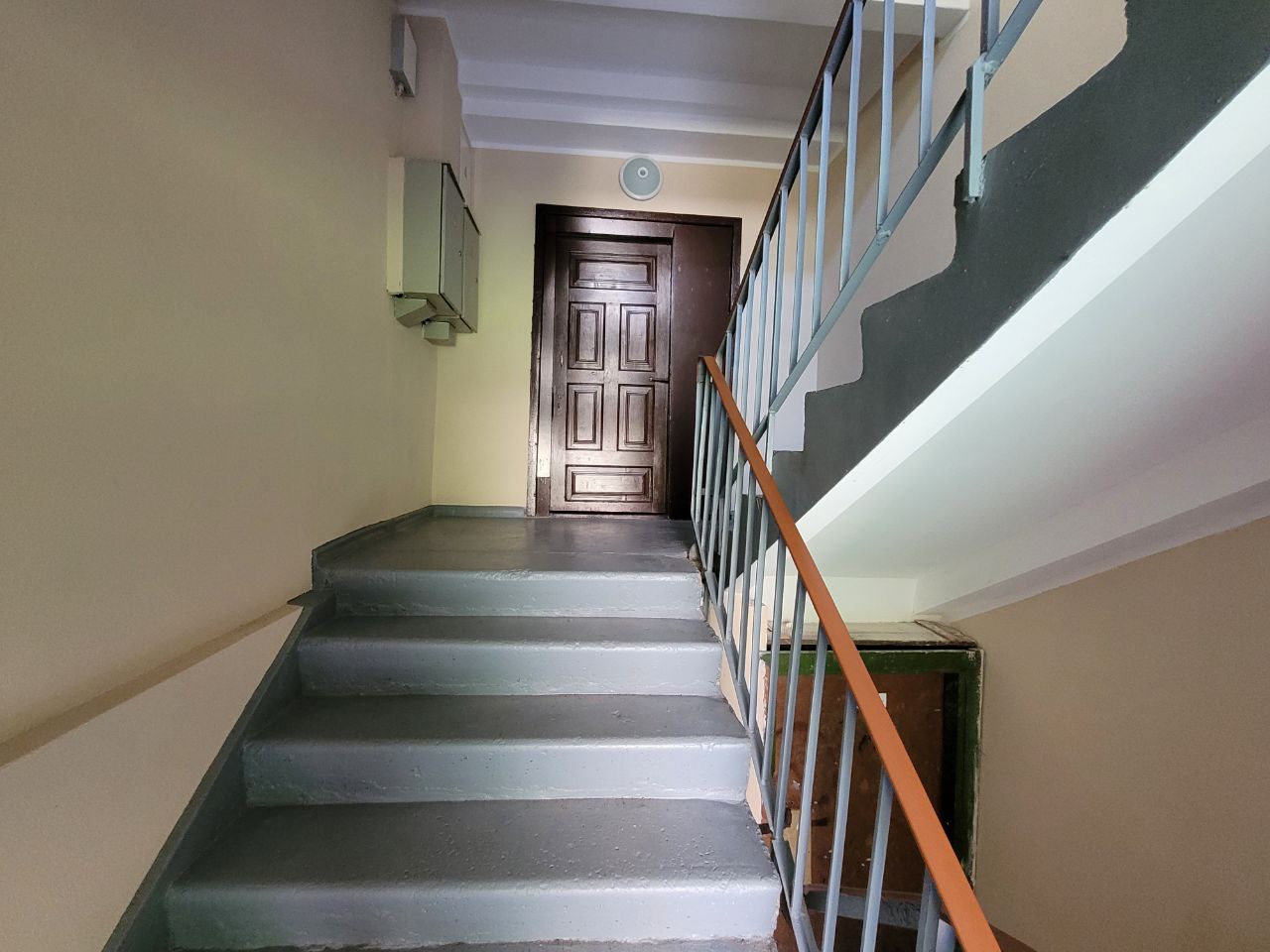 Butas renovuotame name Birštone