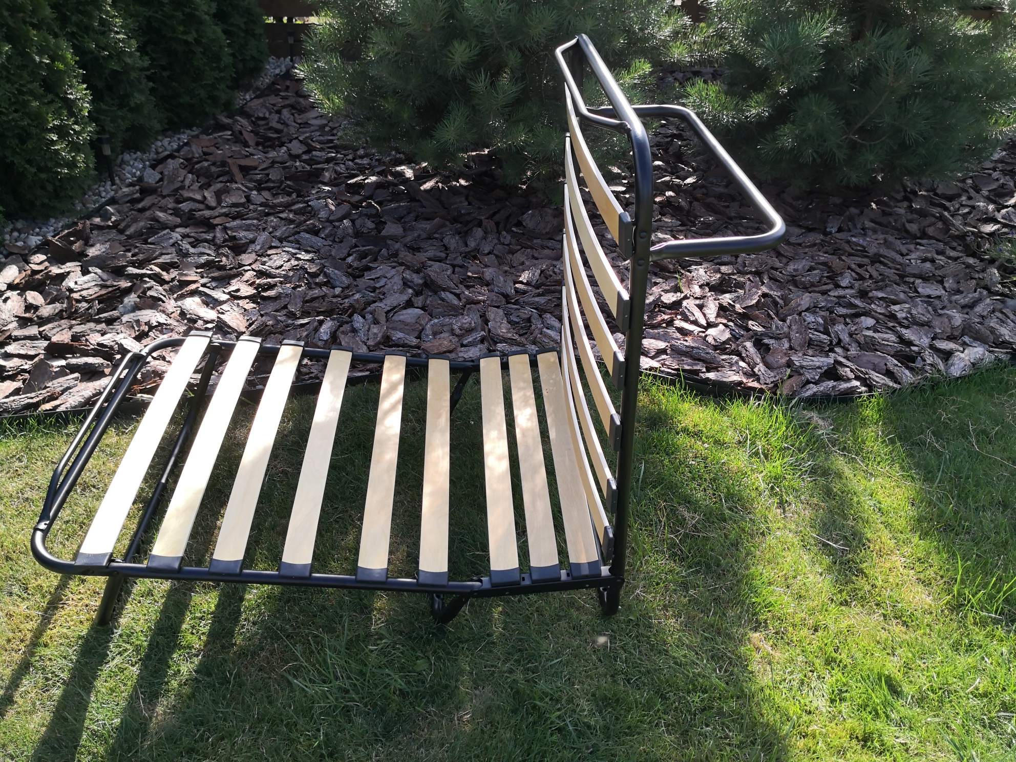 Naujos sulankstomos lovos