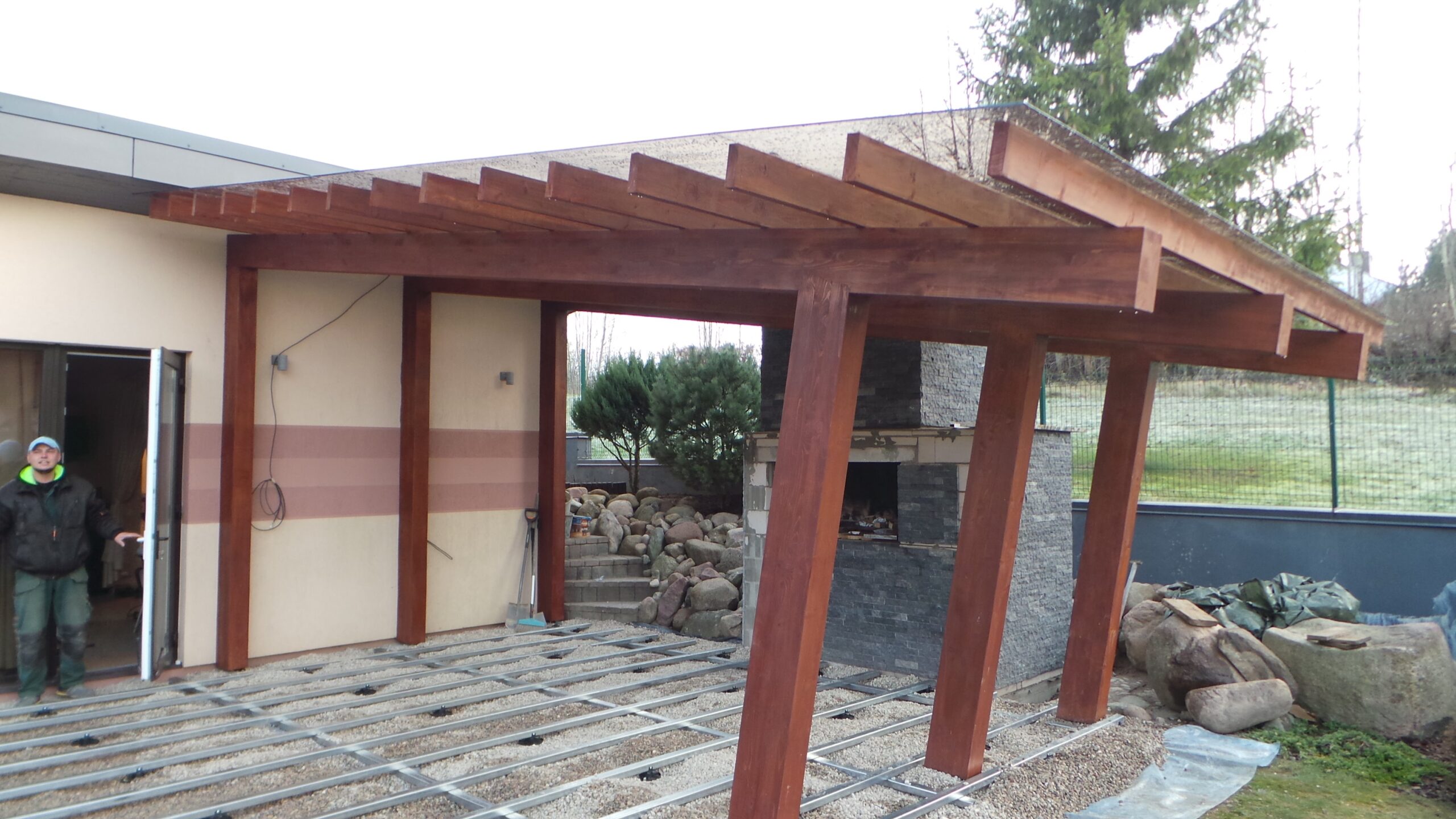 Stoginė, apdailos darbai, stoginės įrengimas, terasos, terasa, malkinė, pirtis