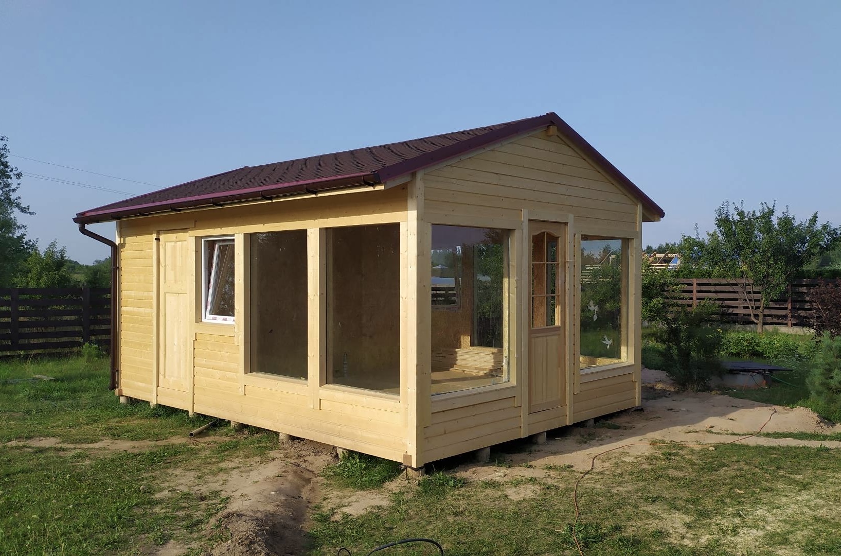 Stoginė, apdailos darbai, stoginės įrengimas, terasos, terasa, malkinė, pirtis