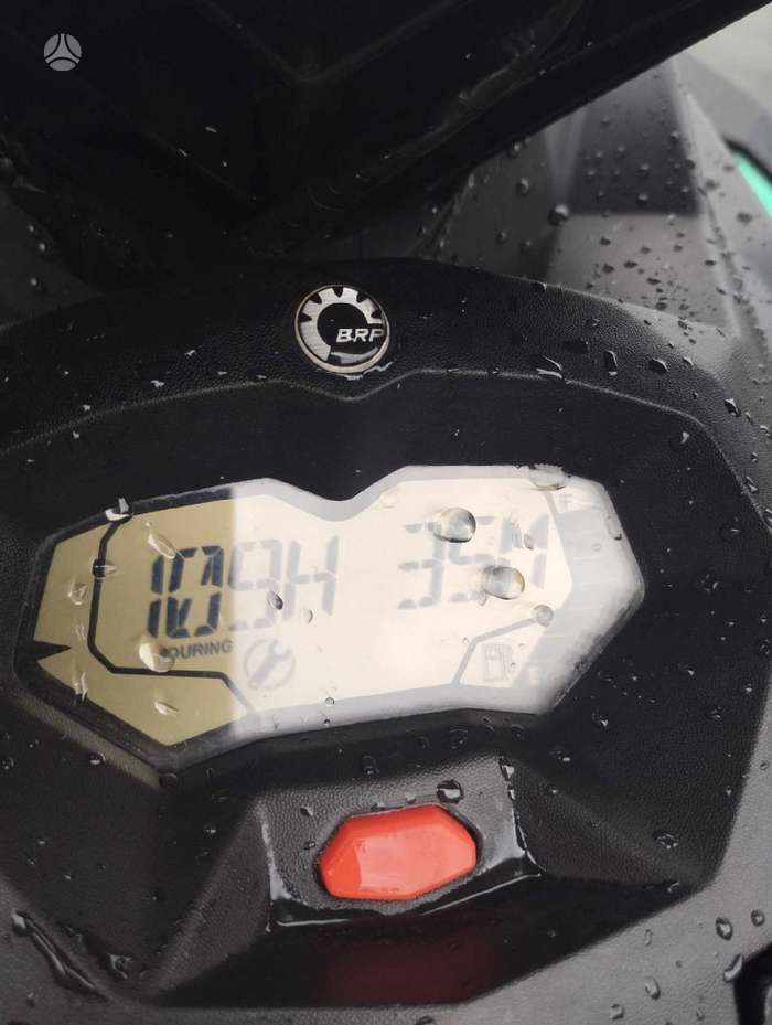 Vandens motociklas Spark