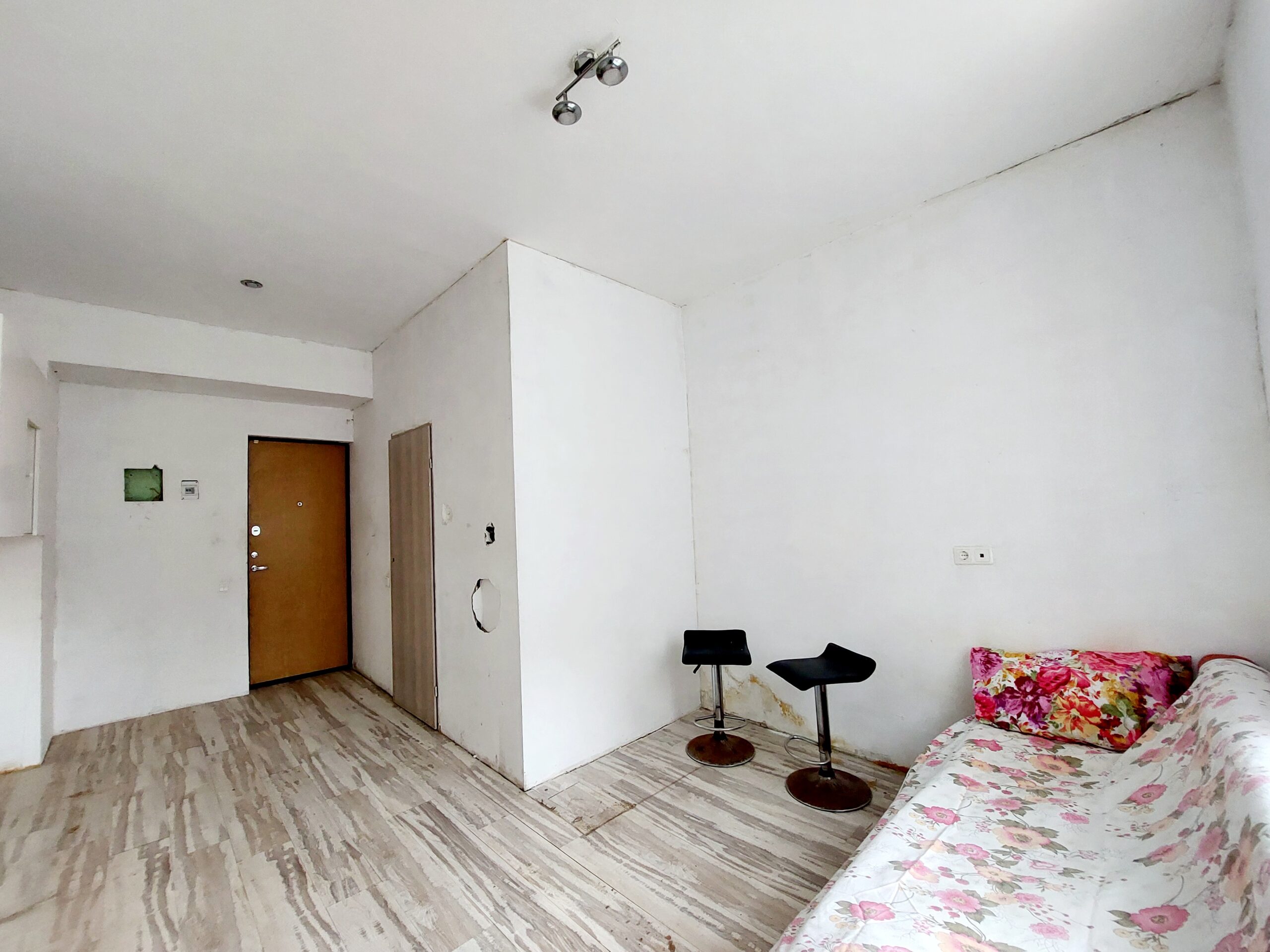 Parduodamas 1k.butukas