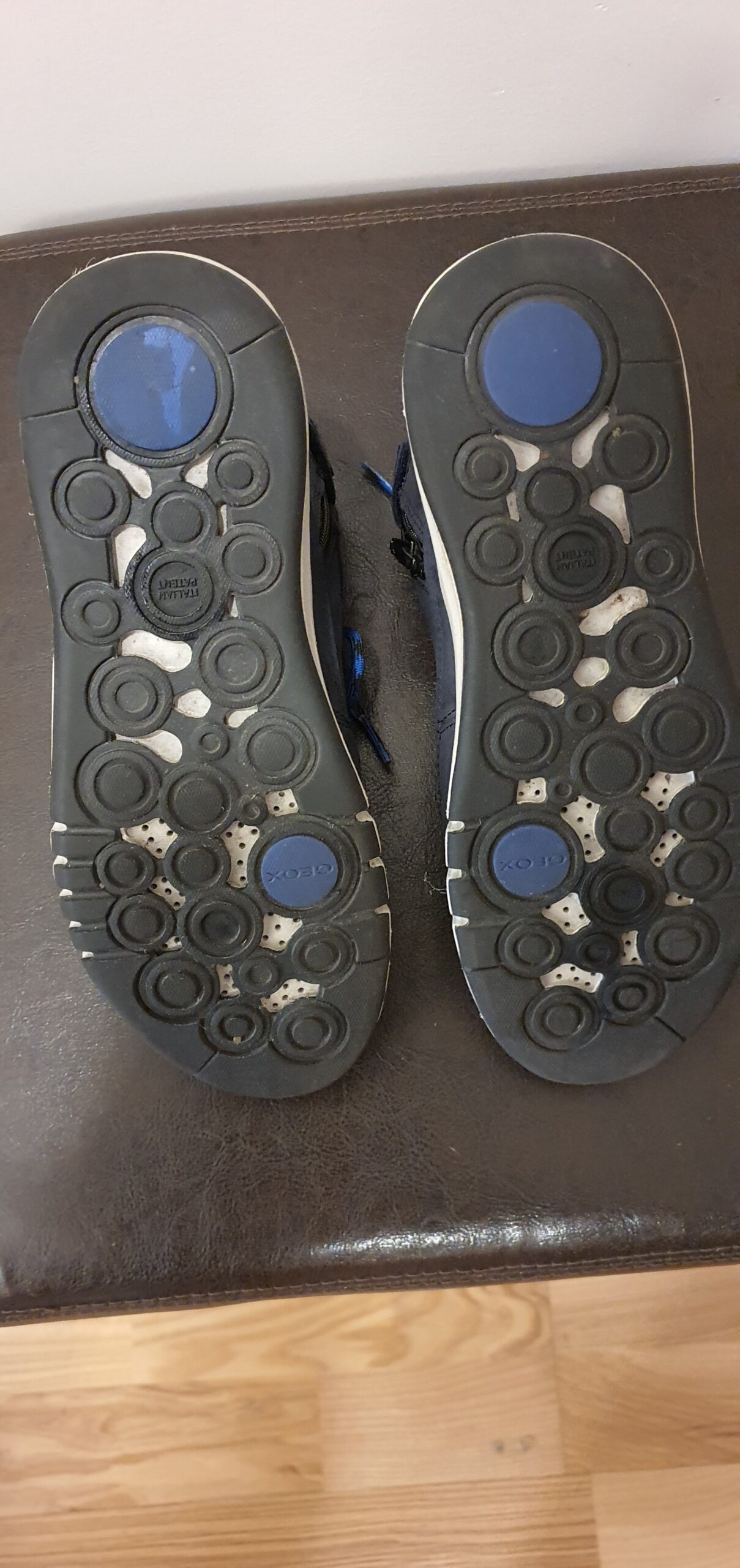 Batai berniukui Geox