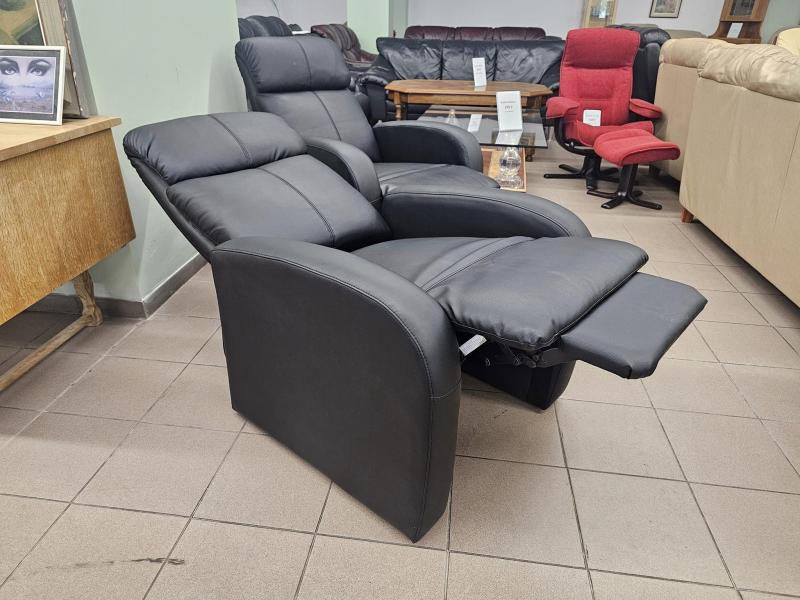 Foteliai su relax funkcija