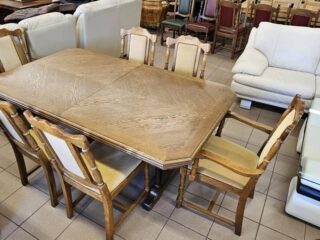 756-valgomojo-stalas-su-7-kedemis