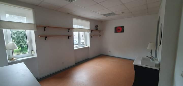 Išnuomojamas 24 kv.m., kabinetas grožio salone I. Kanto g.