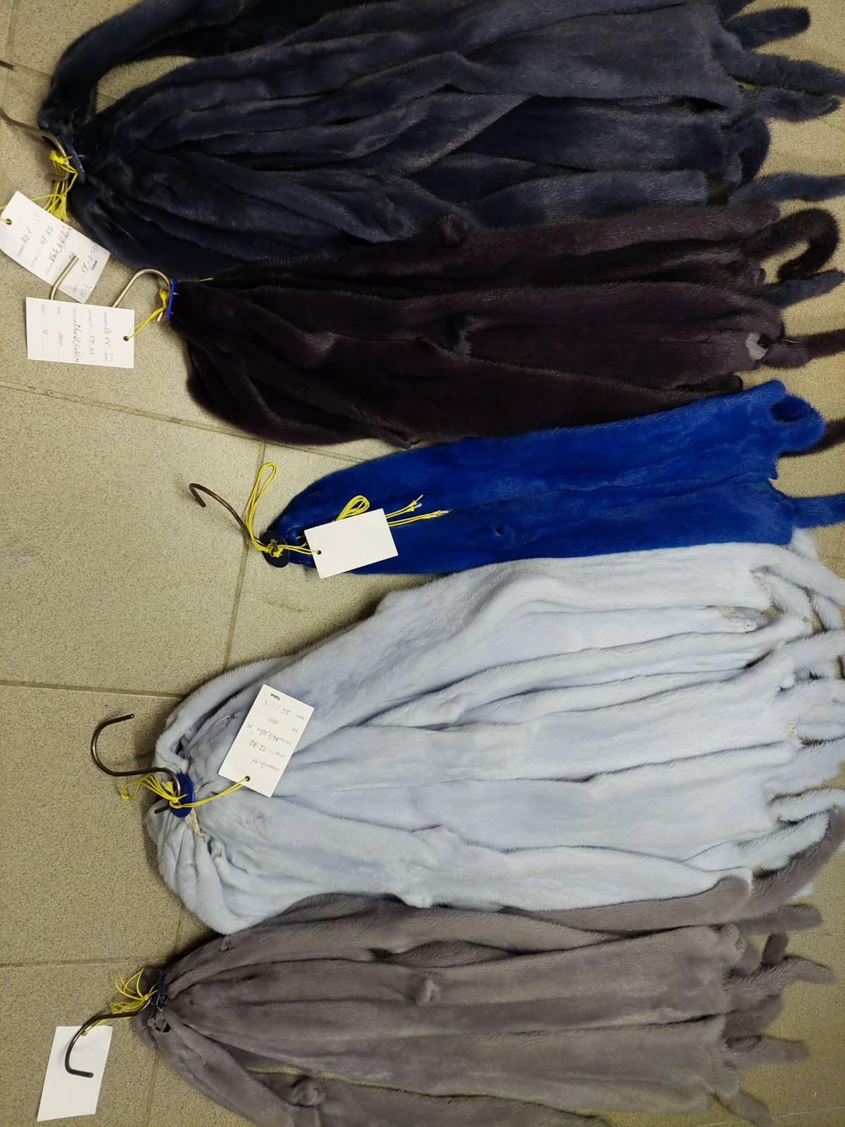 Kailinių siuvimas ir taisymas.