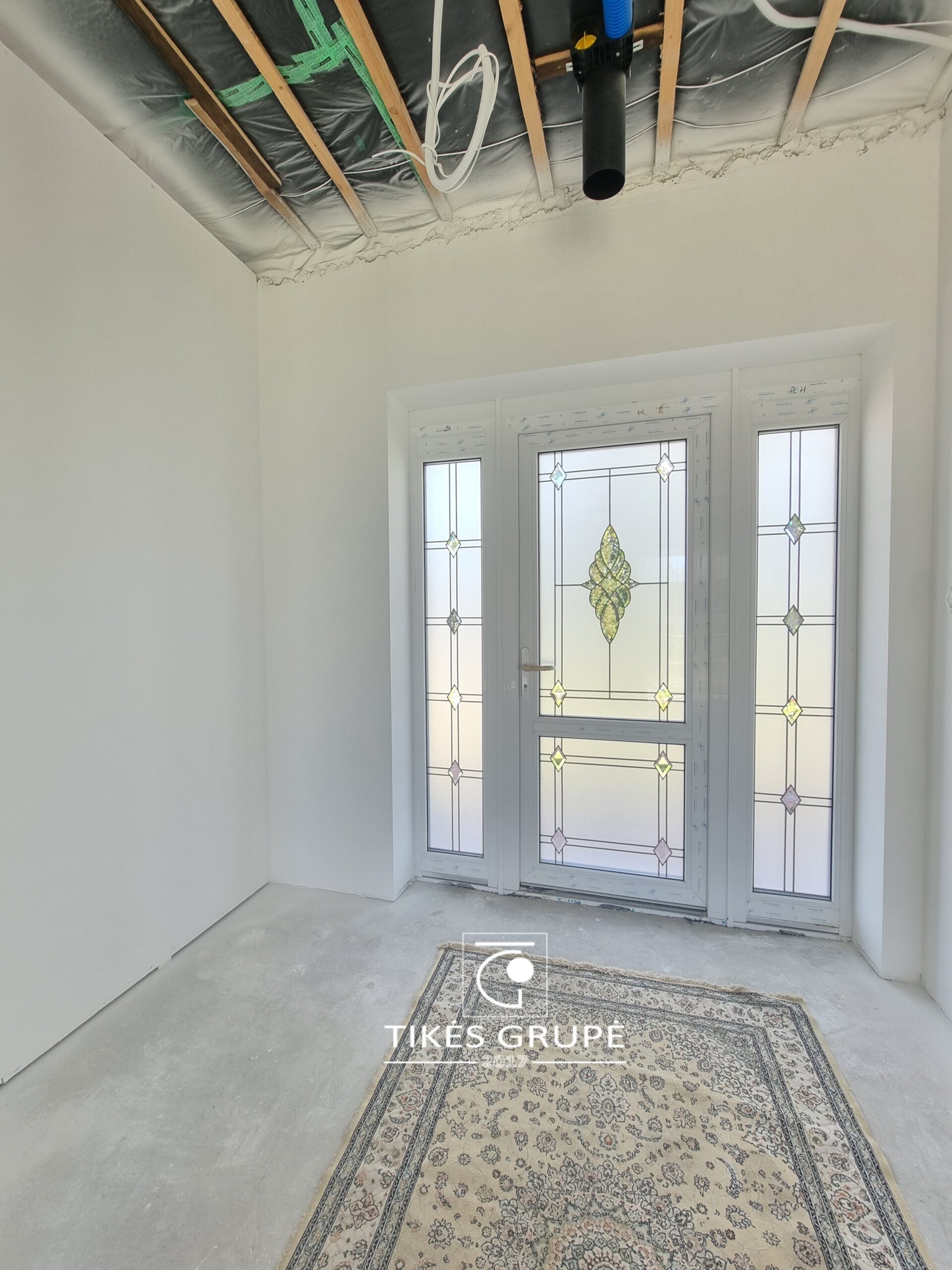 Klaipėdos raj., Slengiuose., Išskirtinėje vietoje, ant kalvos, parduodamas 151.98 kv.m mūrinis namas su garažu. Sklypas 8 arai.