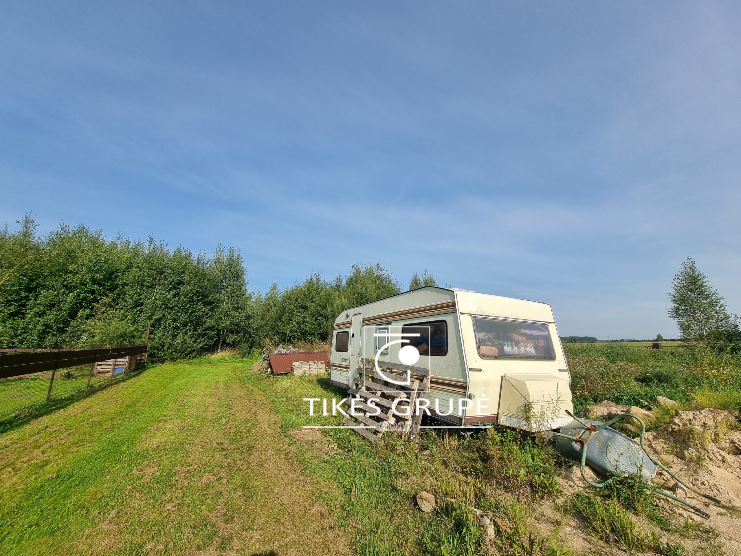 Klaipėdos raj., Šakiniuose parduodami 2 namų valdos sklypai 13. 95 ir 13.96 arus. Sklypai parduodami kartu