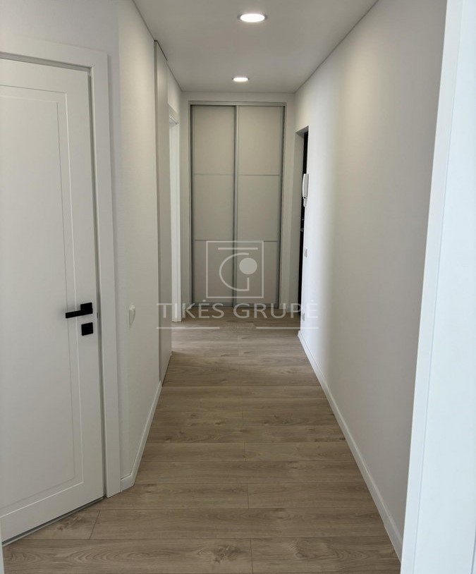 Parduodamas 2 kambarių butas