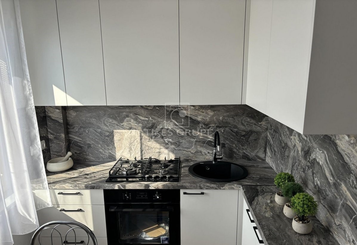 Parduodamas 2 kambarių butas