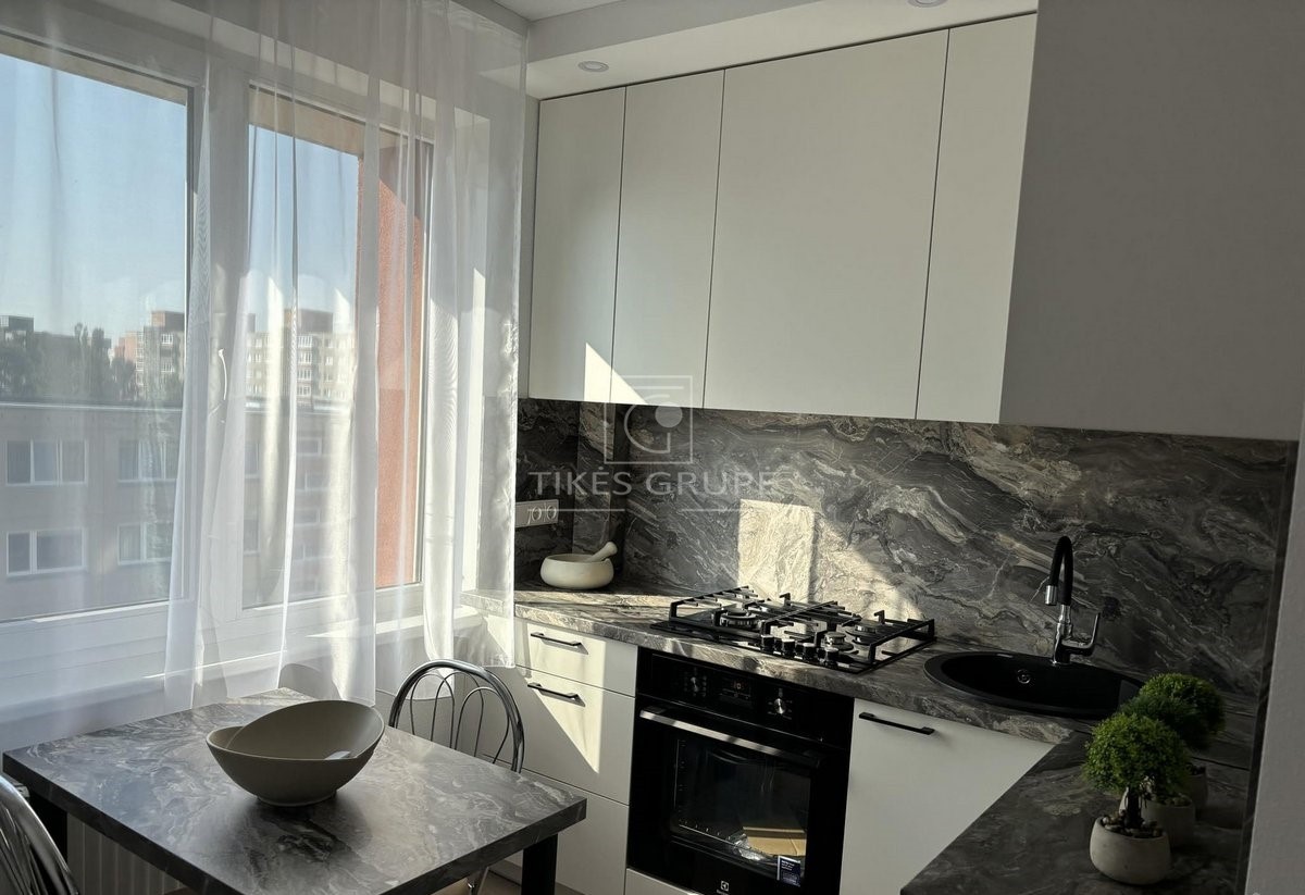 Parduodamas 2 kambarių butas