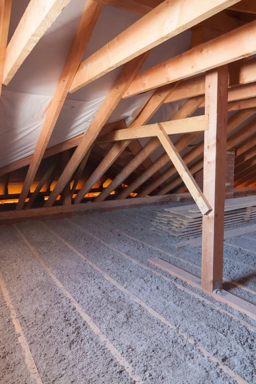 Namų šiltinimo paslaugos su biria ekovata