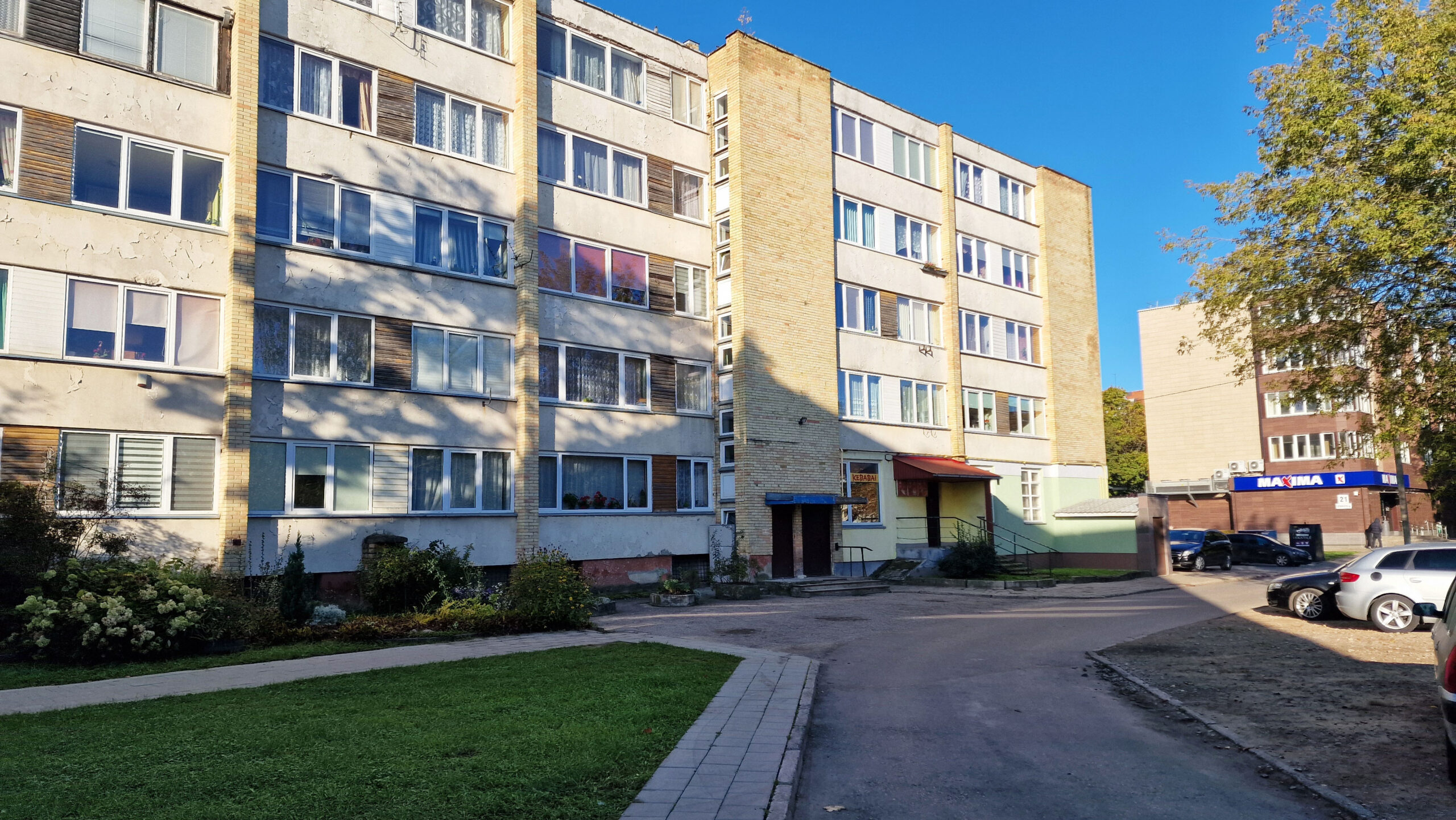 Parduodamas jaukus dviejų kambarių butas Žemaičių g. 14, Panevėžyje