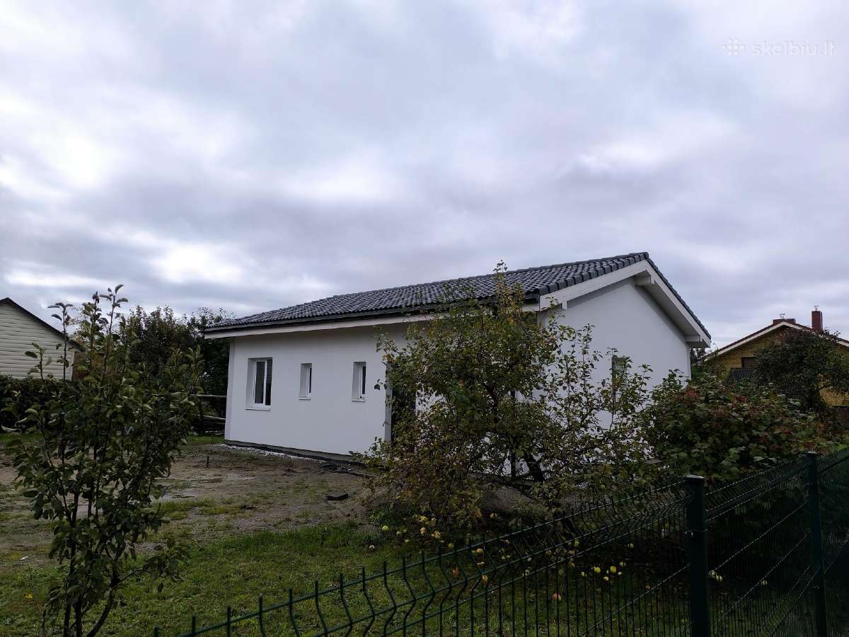 Parduodamas sodo namas