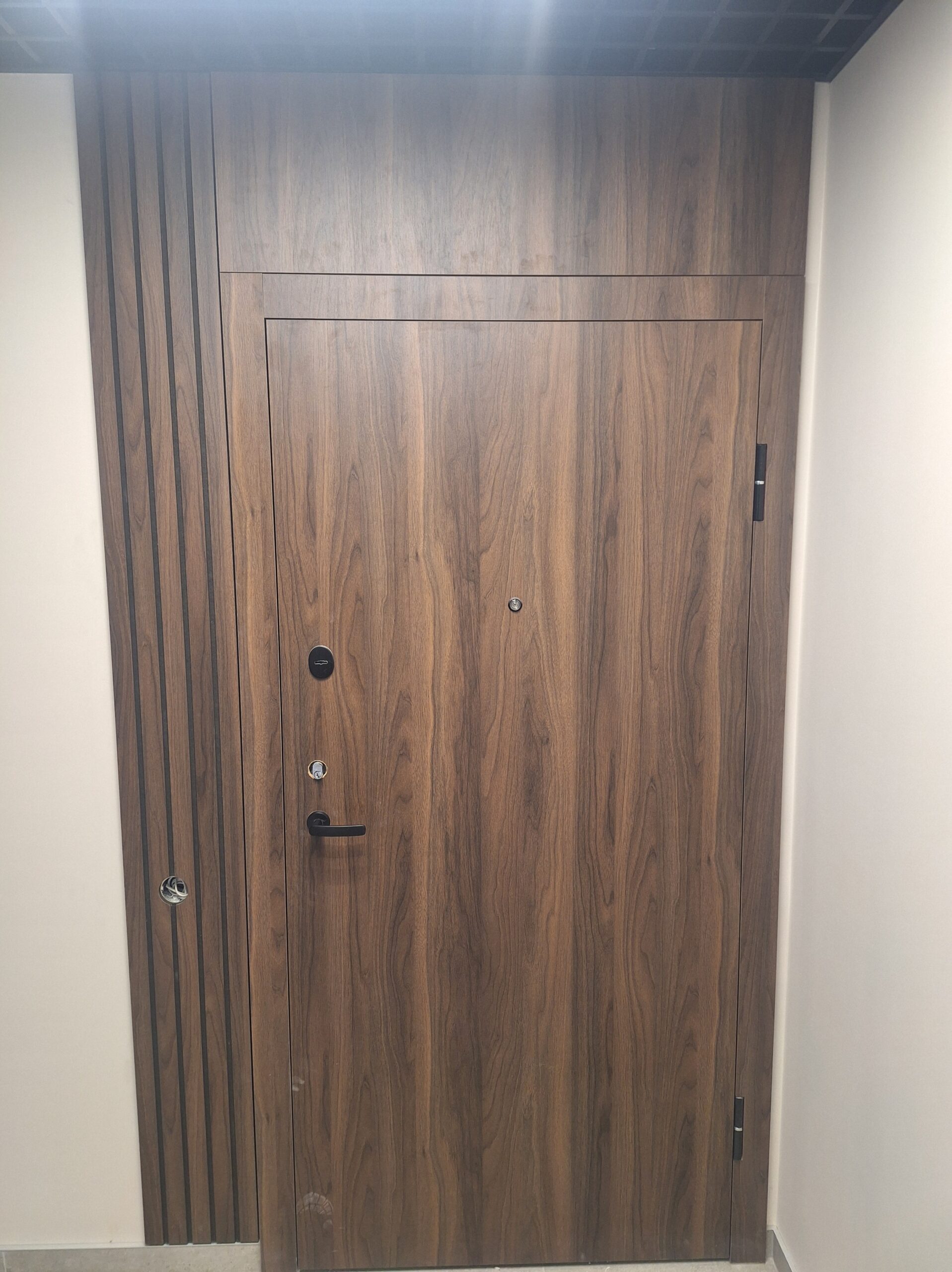 VISŲ TIPŲ DURYS, LANGAI, KONSTRUKCIJOS, GAMYBA, MONTAVIMAS, KONSULTAVIMAS