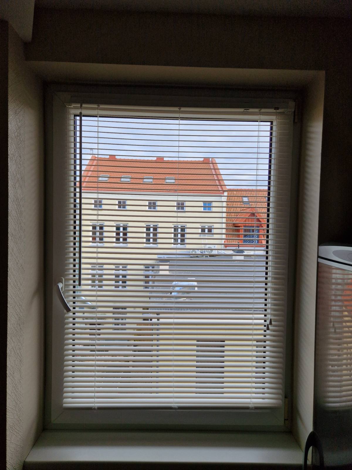 Išnuomuojamas jaukus, labai šiltas, suremontuotas, 2,5 kambario (2 + holas) butas. Klaipėda