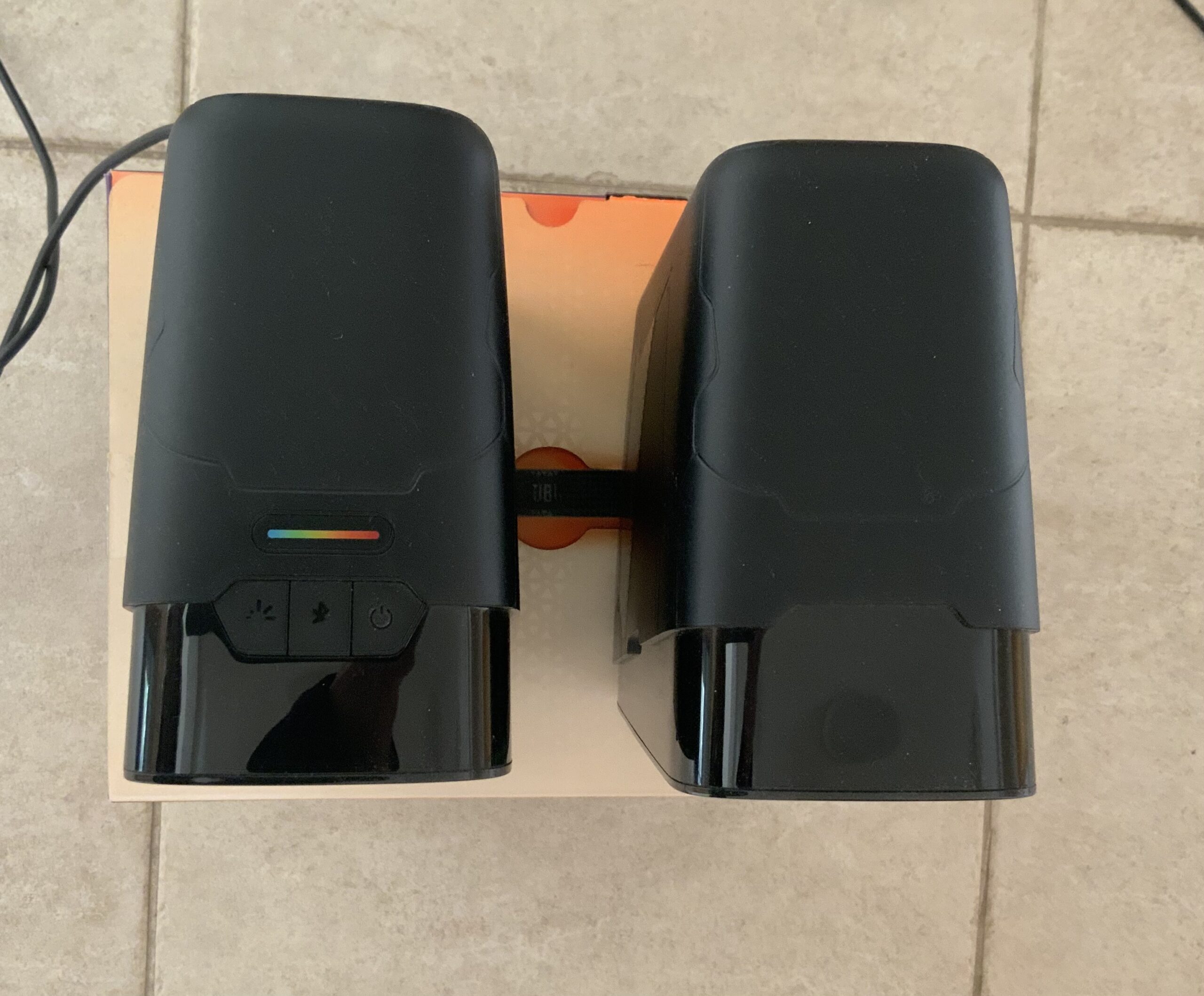 JBL Quantum Duo kompiuteriniai garsiakalbiai