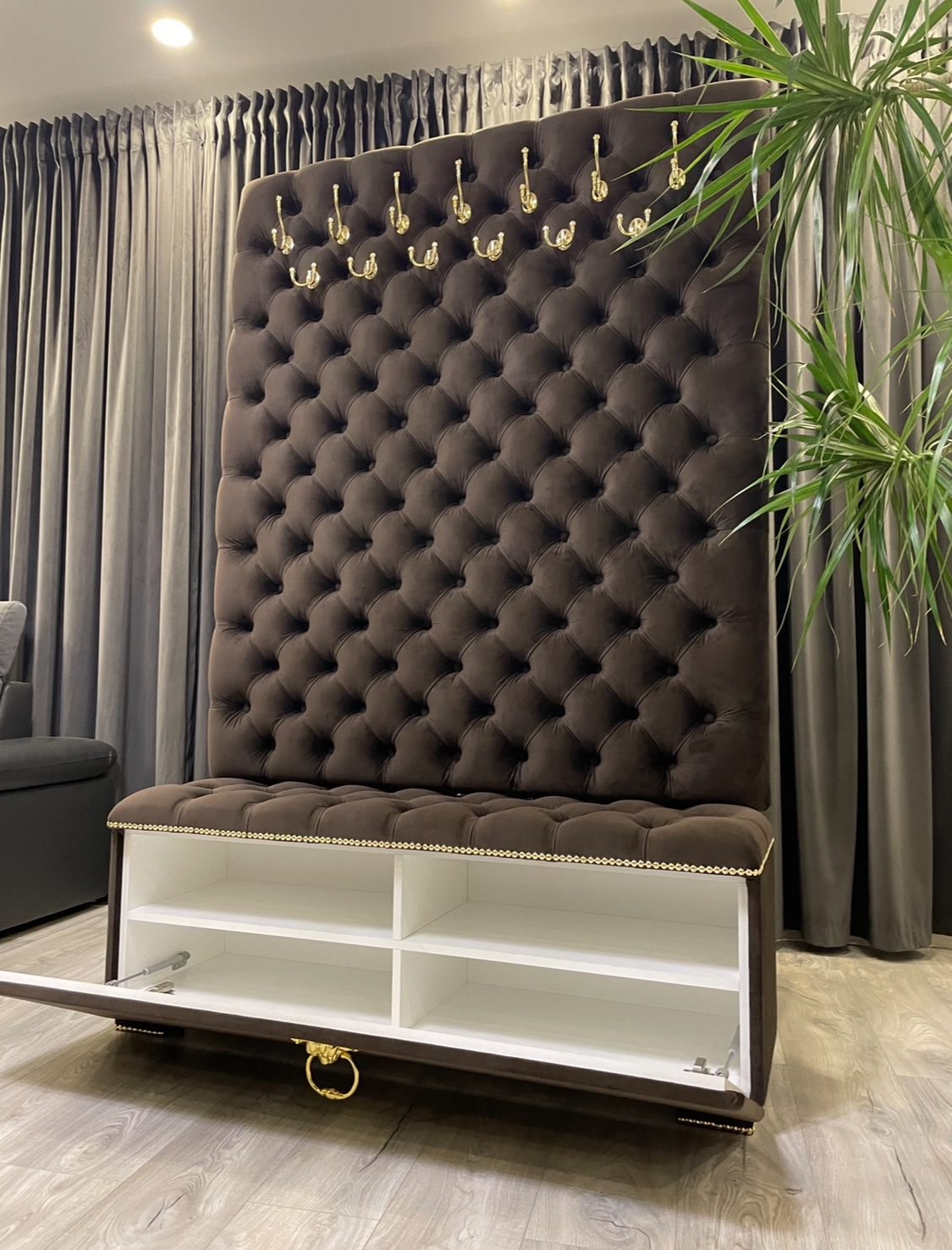 Prieškambario komplektai, Rūbų kabyklos, Prieškambario baldai