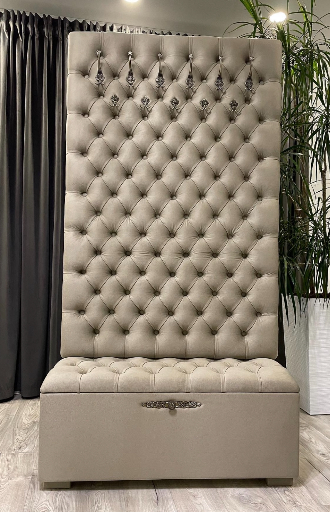 Drabužių kabyklos,Prieškambario baldai,Batų dėžės