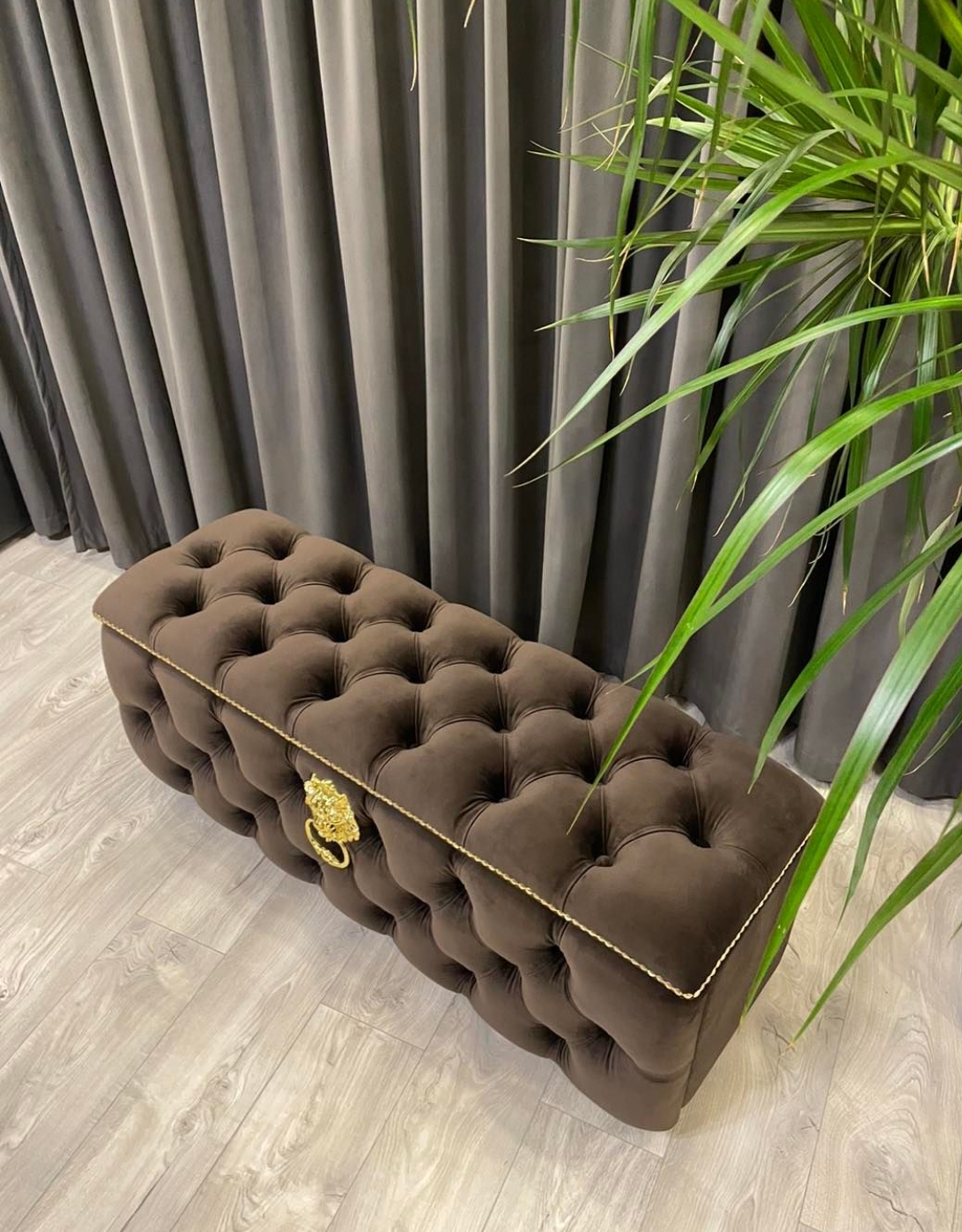 Batų dėžės, minkštasuoliai batams, batų suoliukai