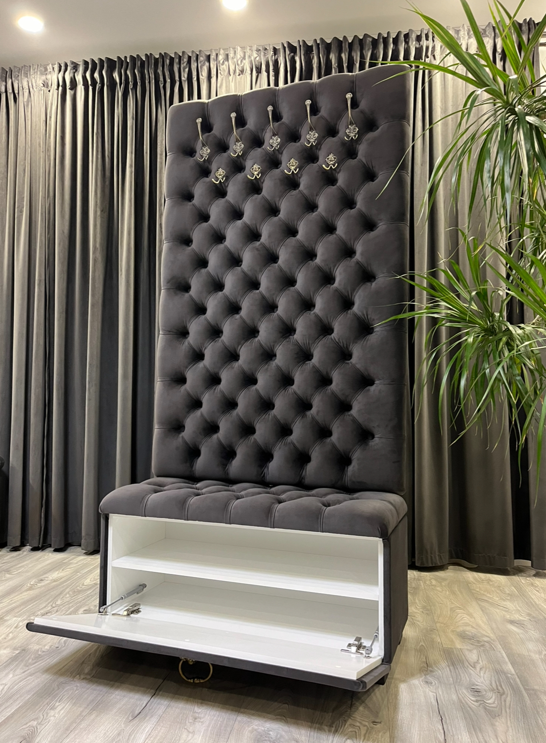 Drabužių kabyklos,Prieškambario baldai,Batų dėžės