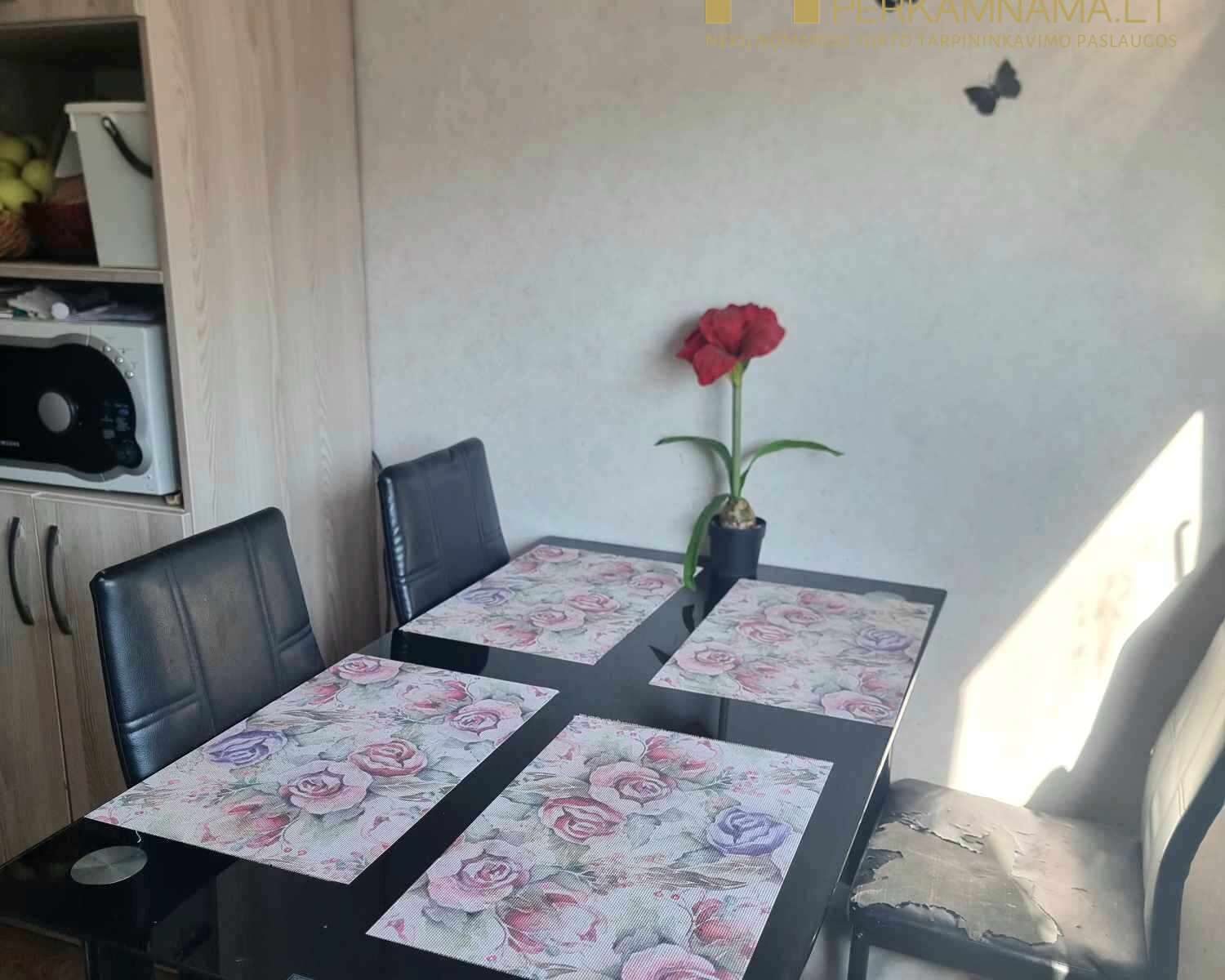 Parduodamas 2 kambarių butas Klaipėdoje