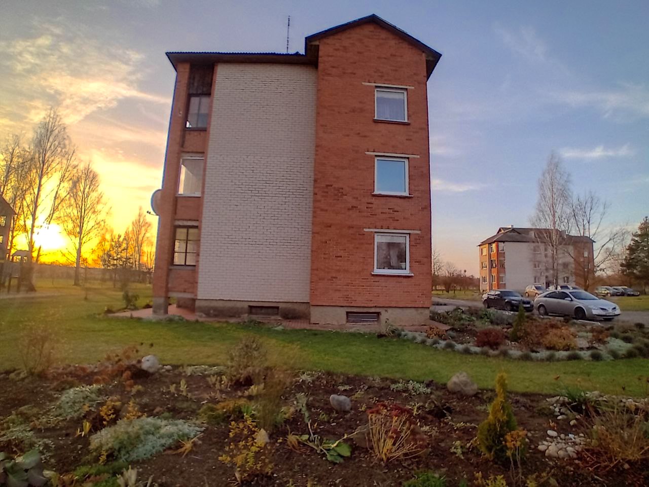 Radviliškio r. Baisogalos k., Maironio g.