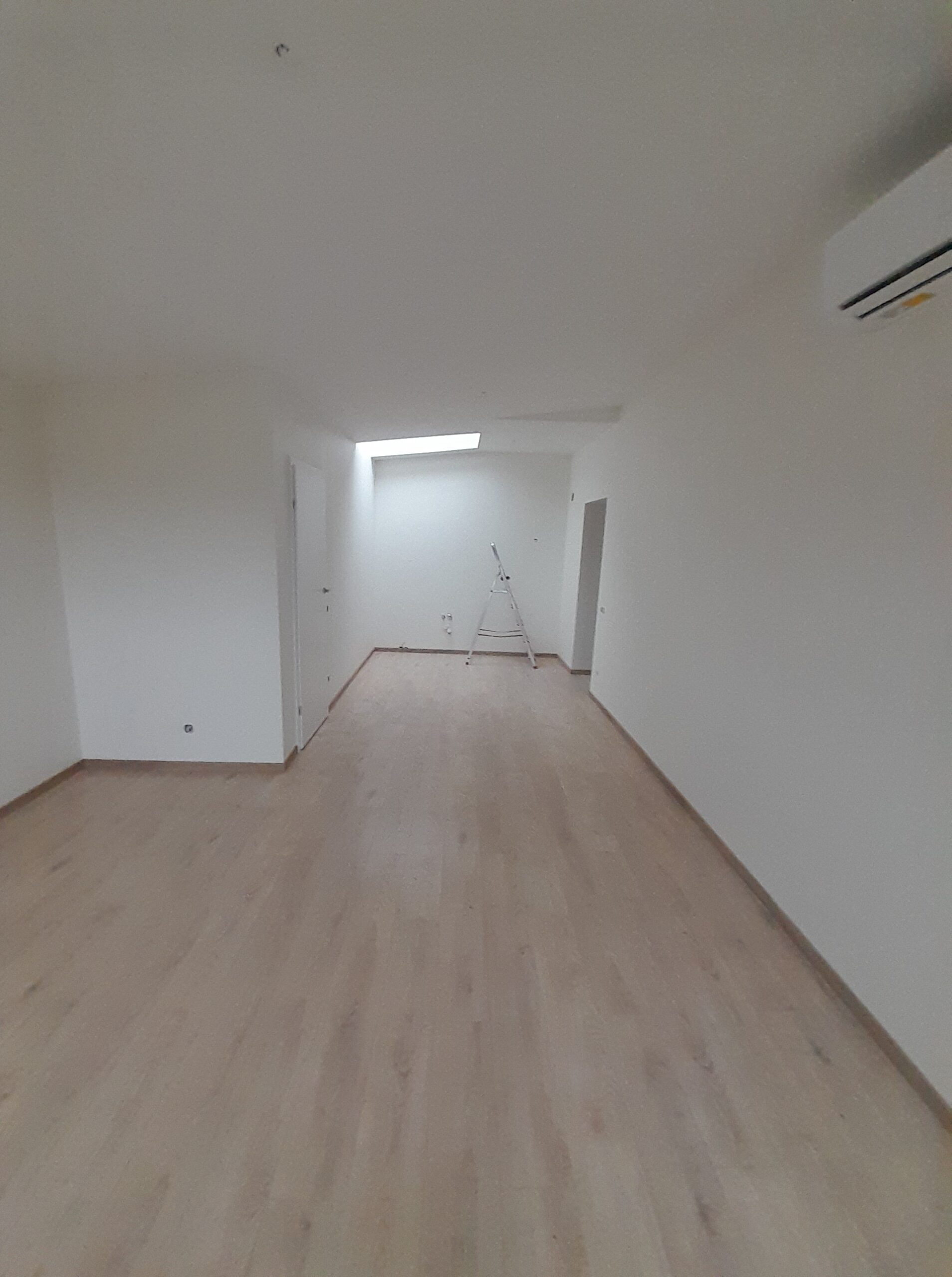 Parduodamas 1 kambario butas, Šventojoje.