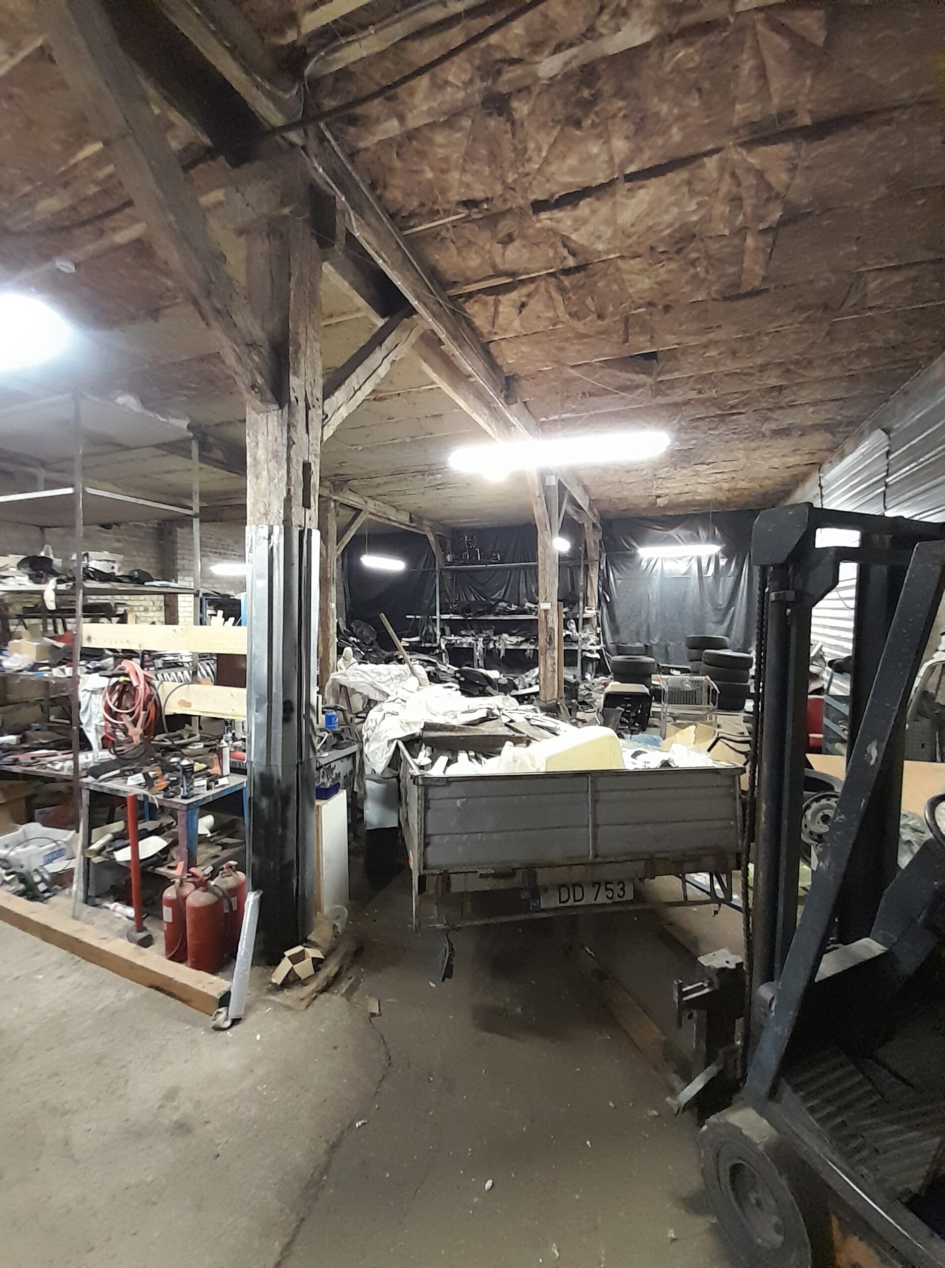 Išnuomojamos įvairios sandėliavimo, gamybinės patalpos Artojo g. Klaipėdoje