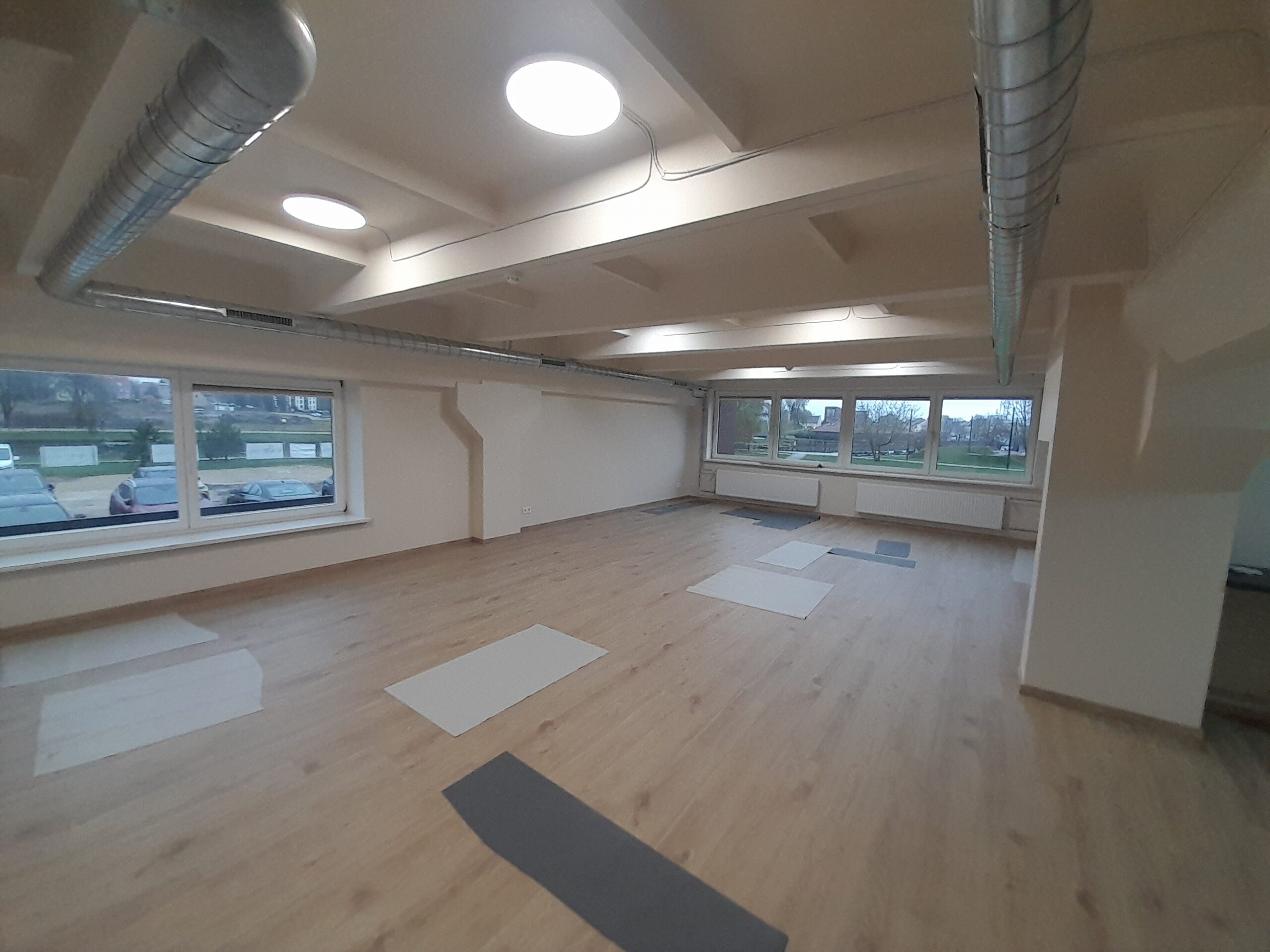 Patalpų nuoma darželiui ar vaikų žaidimų kambariui. Patalpas galima pritaikyti bet kokiai kitai veiklai.