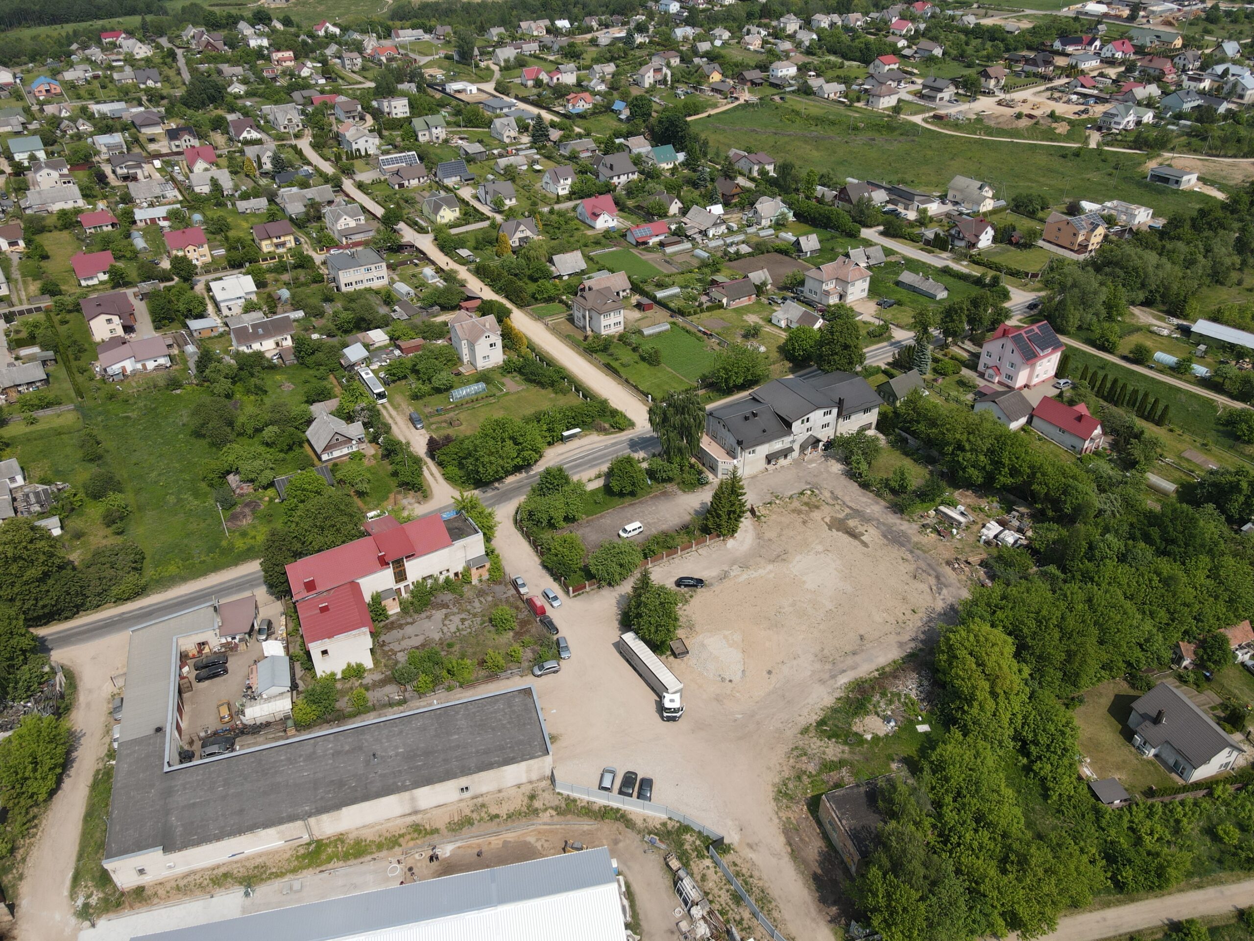 21.84 ARŲ ŽEMĖS SKLYPAS TRAKŲ R. SAV., LENTVARIS, VILNIAUS G. 7B.